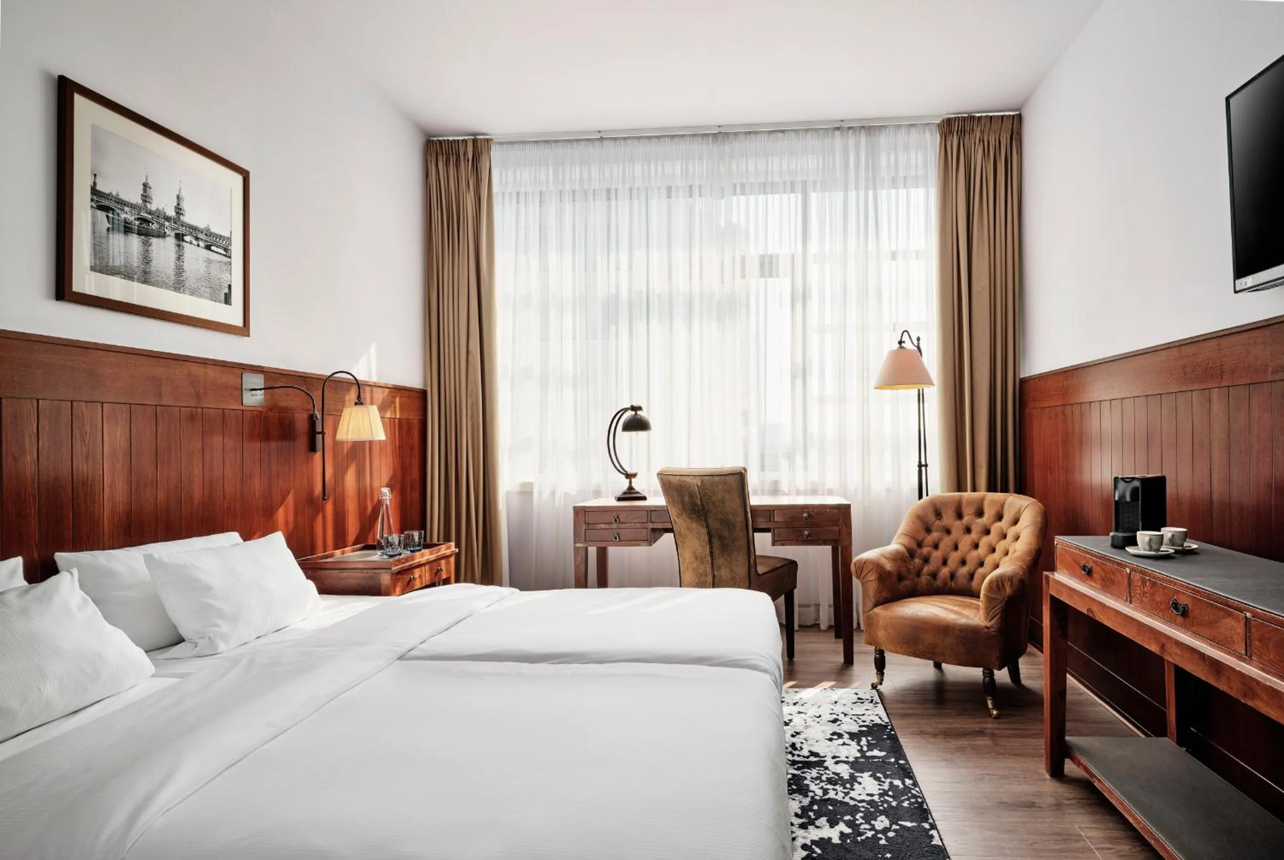 Photo of the whole room, Bed in AMERON Hotel Abion Spreebogen Berlin