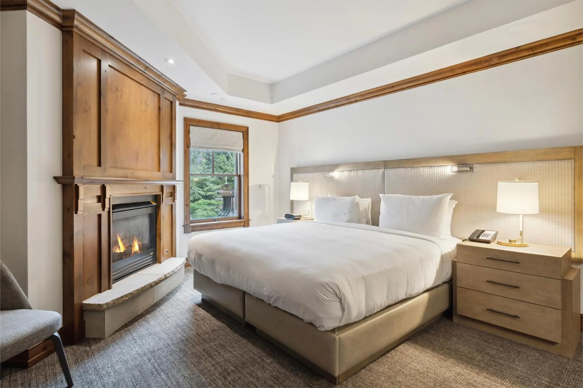 Bedroom, Bed in The Aspen Mountain Residences