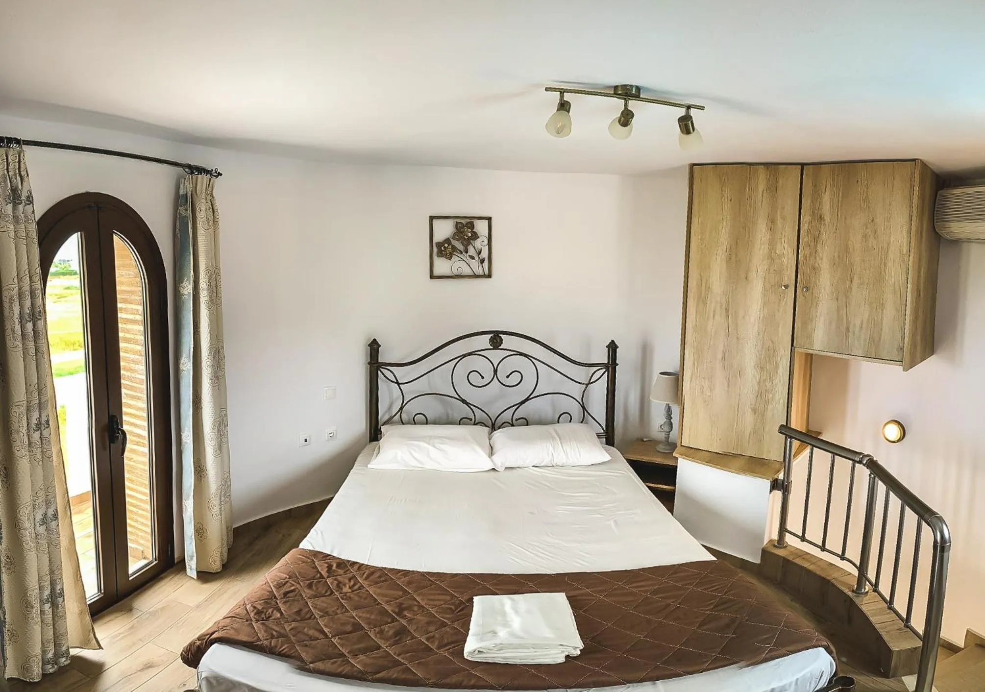 Bedroom, Bed in Antonis apartments