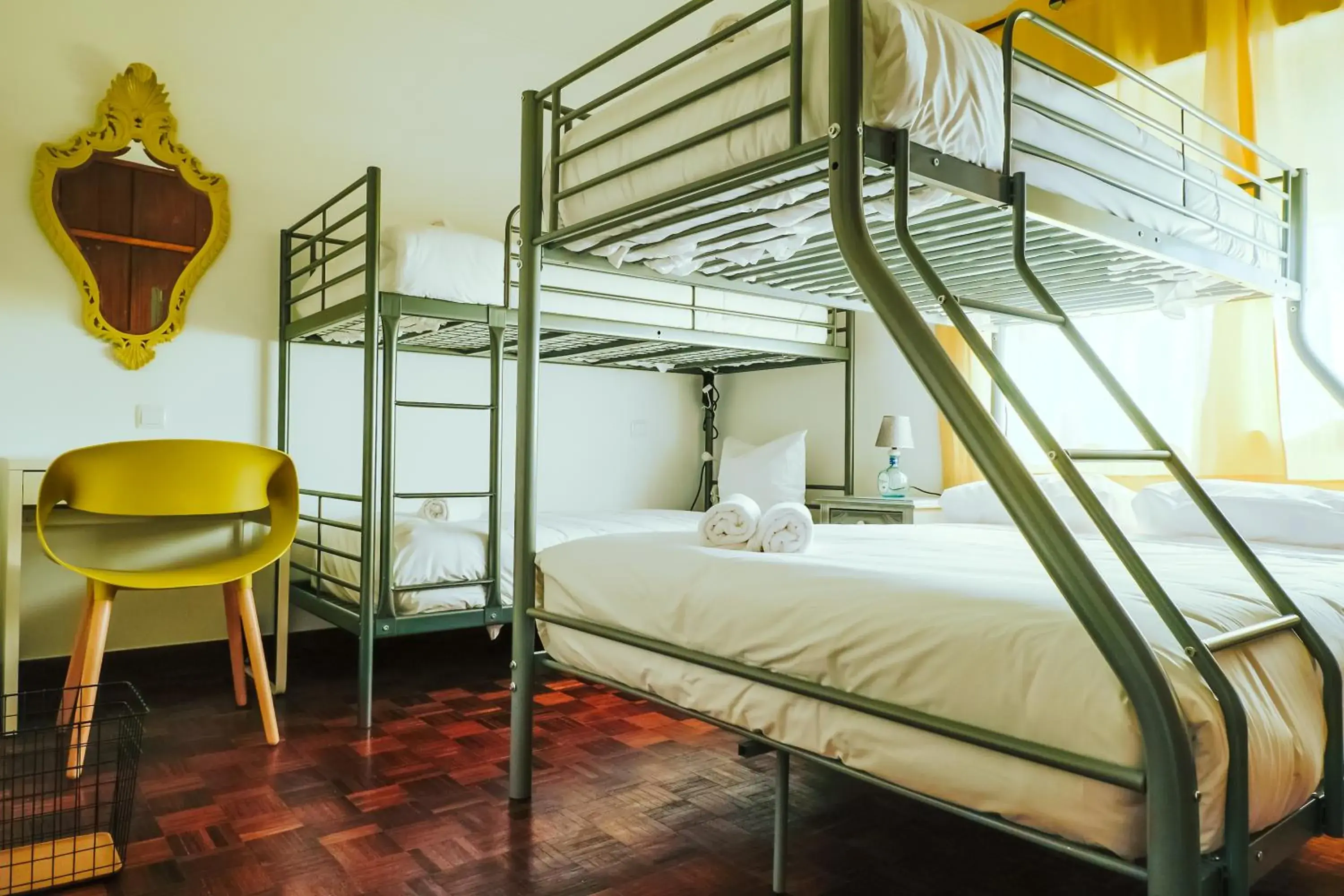 Bed in Help Yourself Hostels - Restelo Bed in Help Yourself Hostels - Restelo
