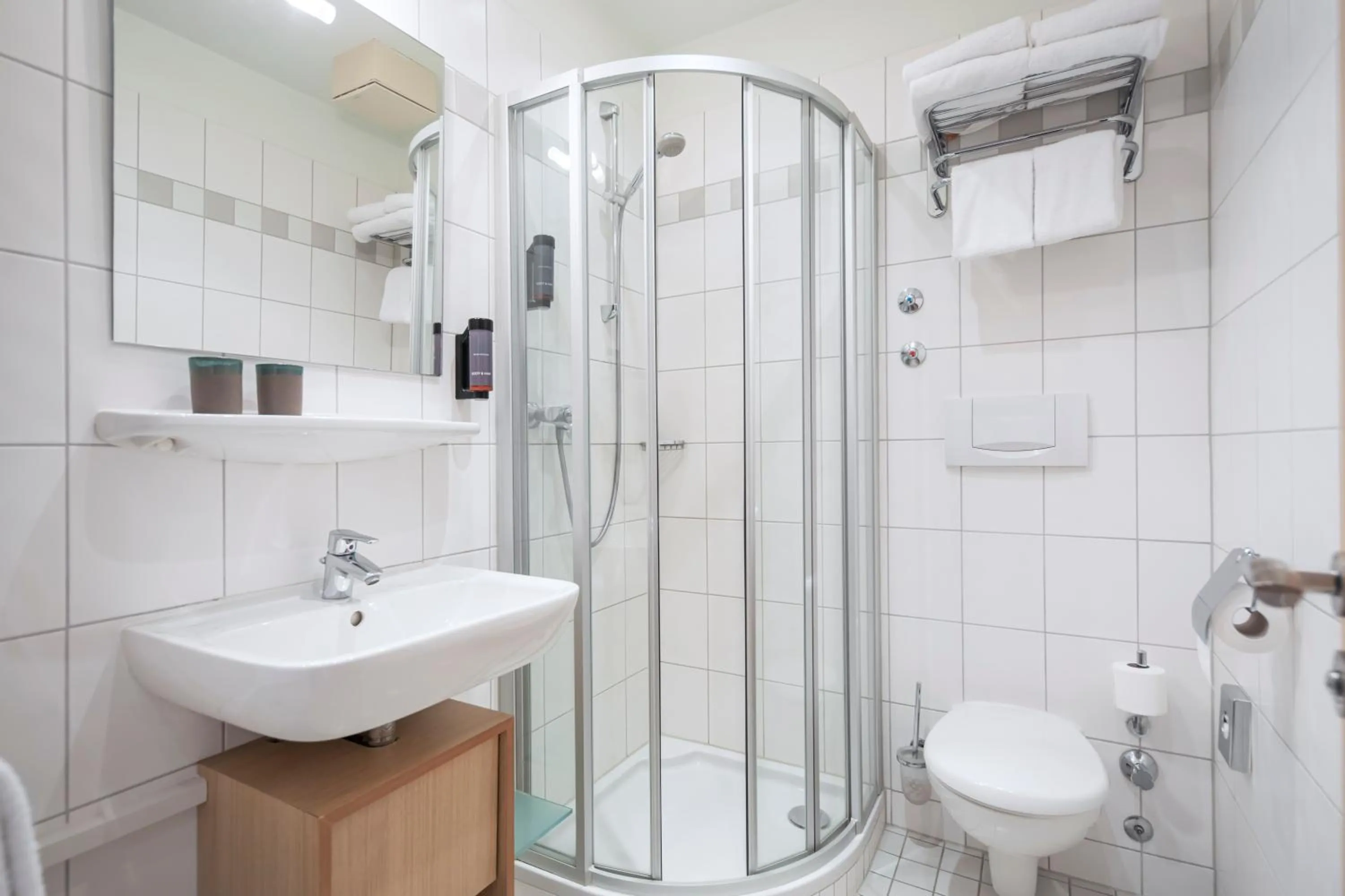 Bathroom in Michel Hotel Franziskushöhe Lohr am Main