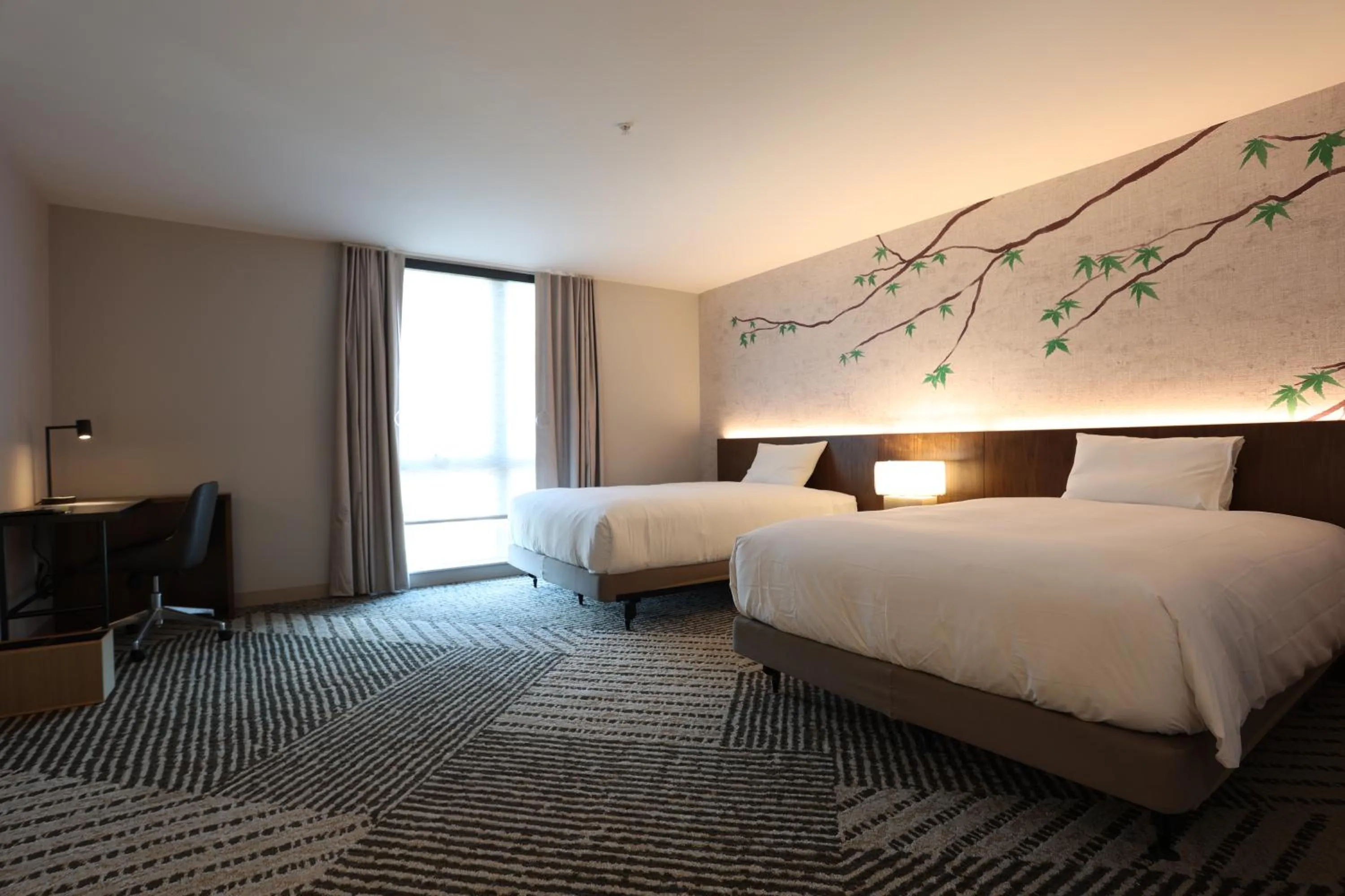 Photo of the whole room, Bed in Cedartree Hotel Portland Hillsboro