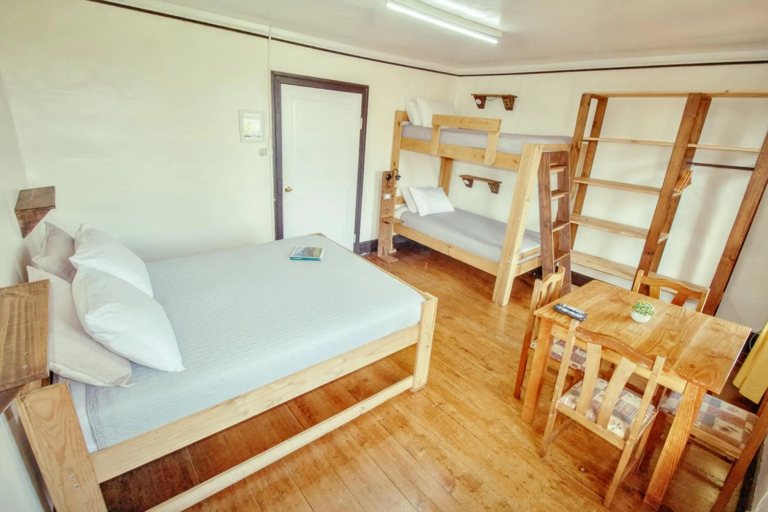 Family Room with Private Bathroom in Casona Alemana Family Room with Private Bathroom in Casona Alemana