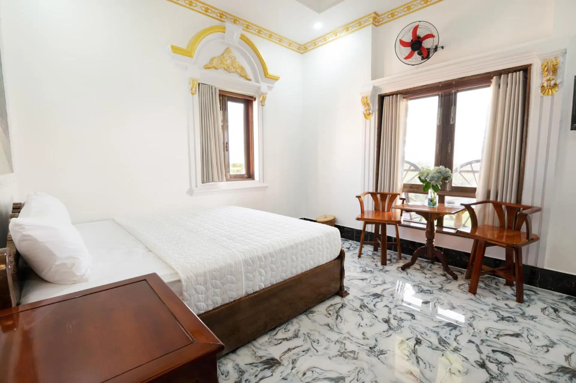 Bed in Little Saigon Hotel