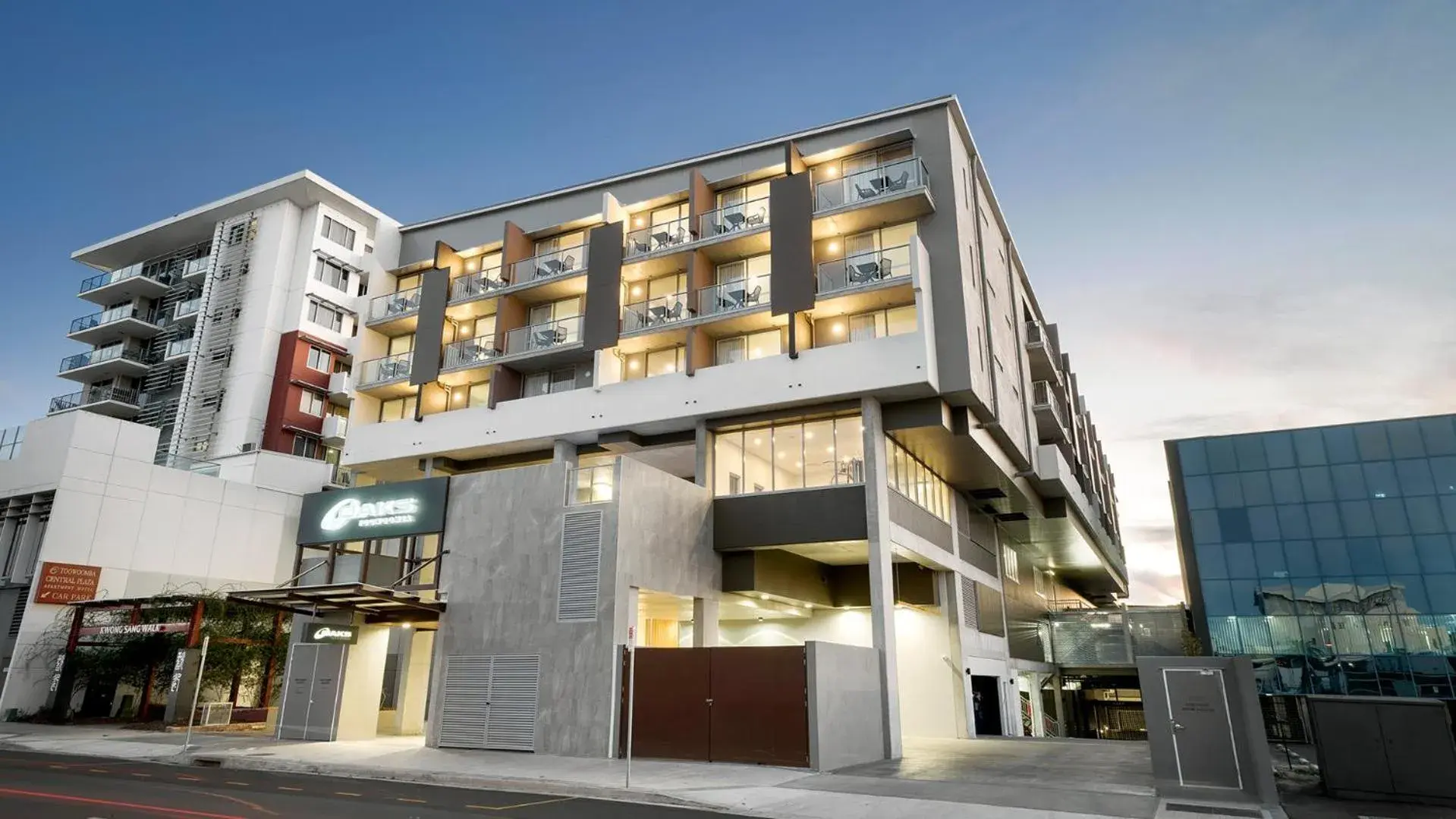 Property building in Oaks Toowoomba Hotel Property building in Oaks Toowoomba Hotel