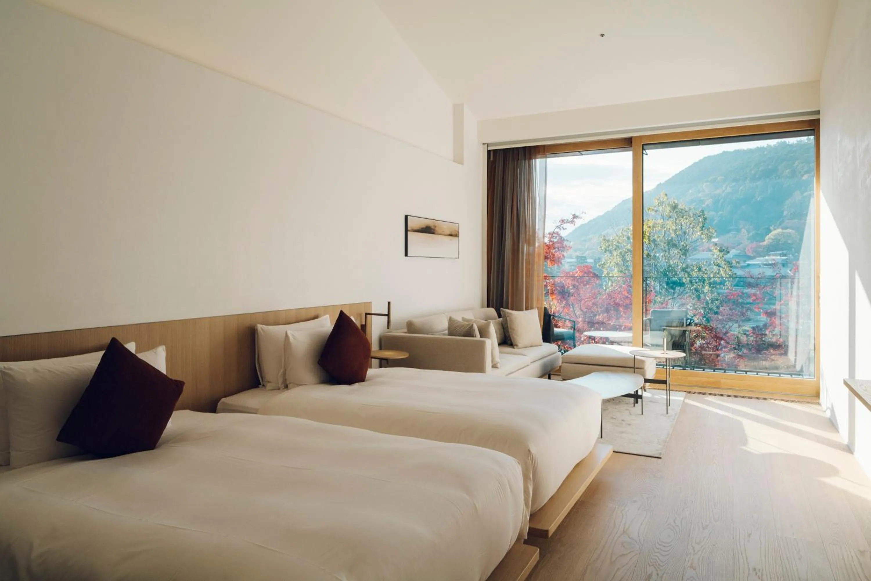 Photo of the whole room, Bed in Muni Kyoto