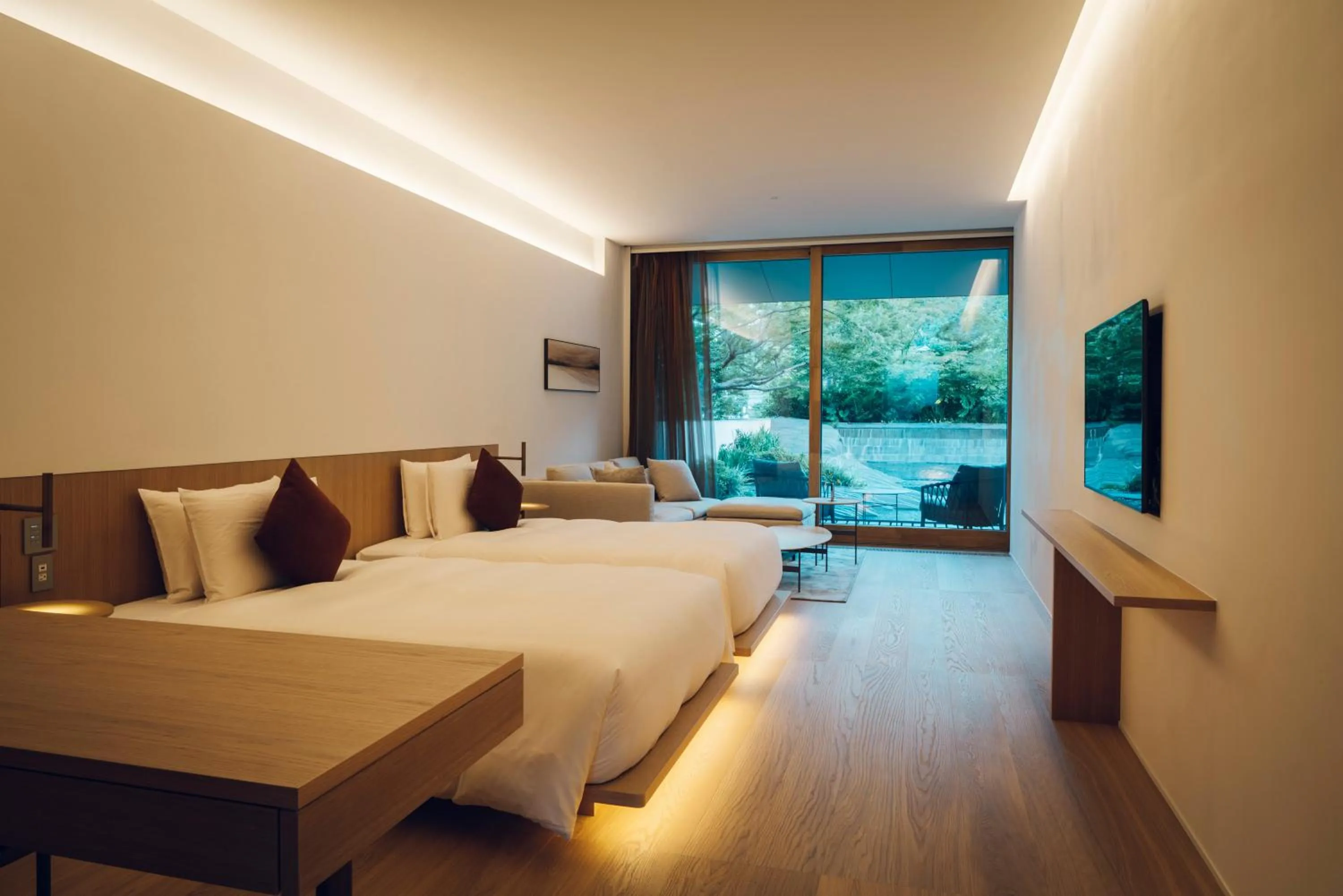 Photo of the whole room, Bed in Muni Kyoto