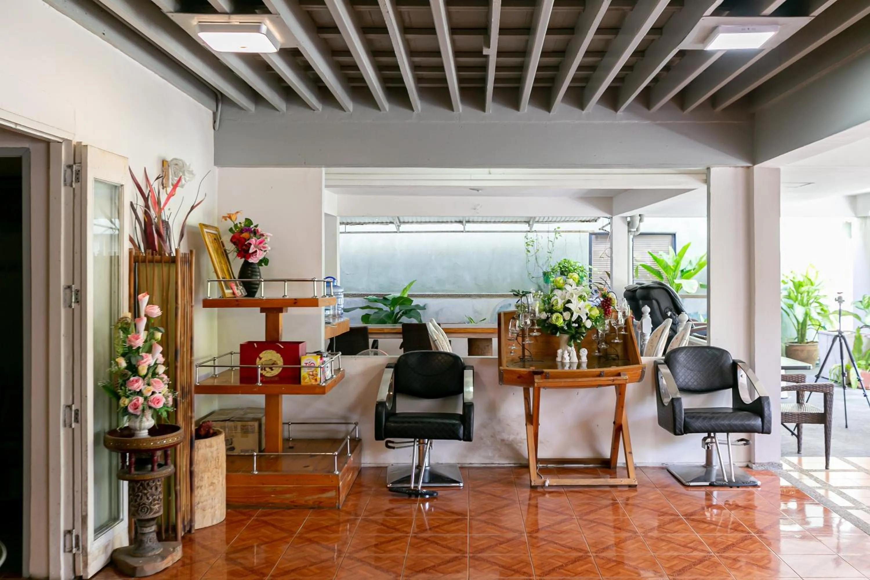 Living room in Wong Amat House