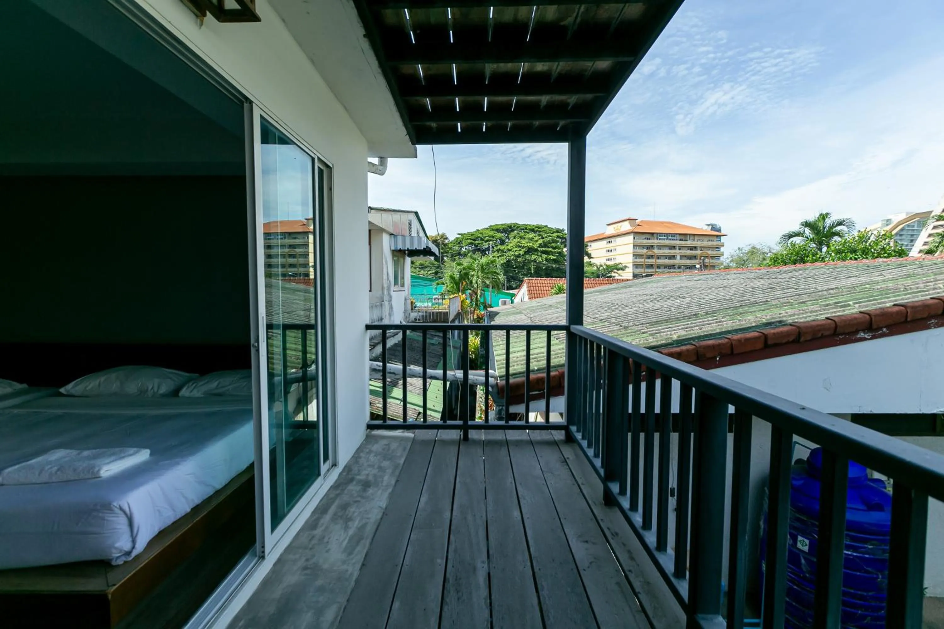 Balcony/Terrace, Bed in Wong Amat House