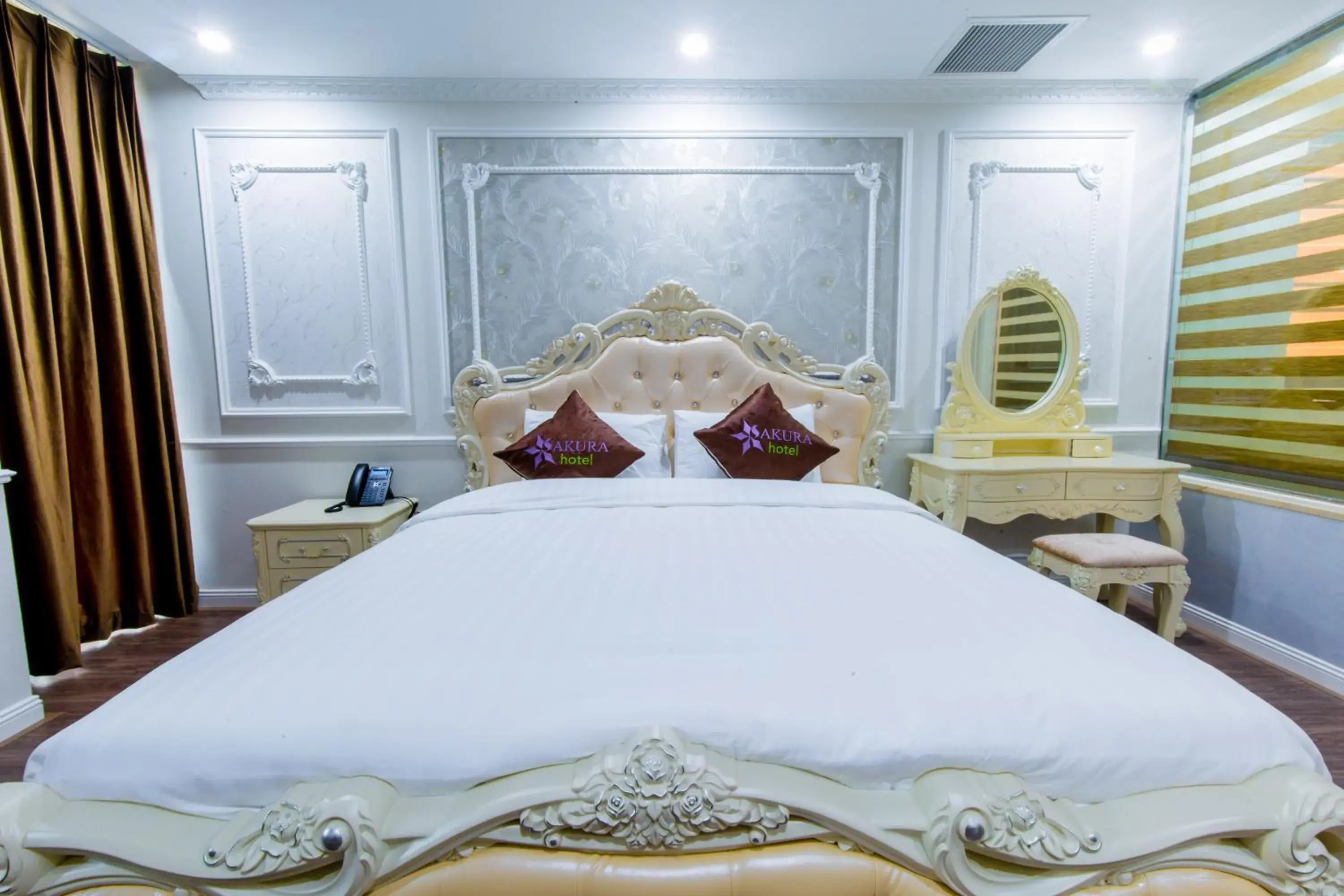 Bed in SAKURA HOTEL Bed in SAKURA HOTEL