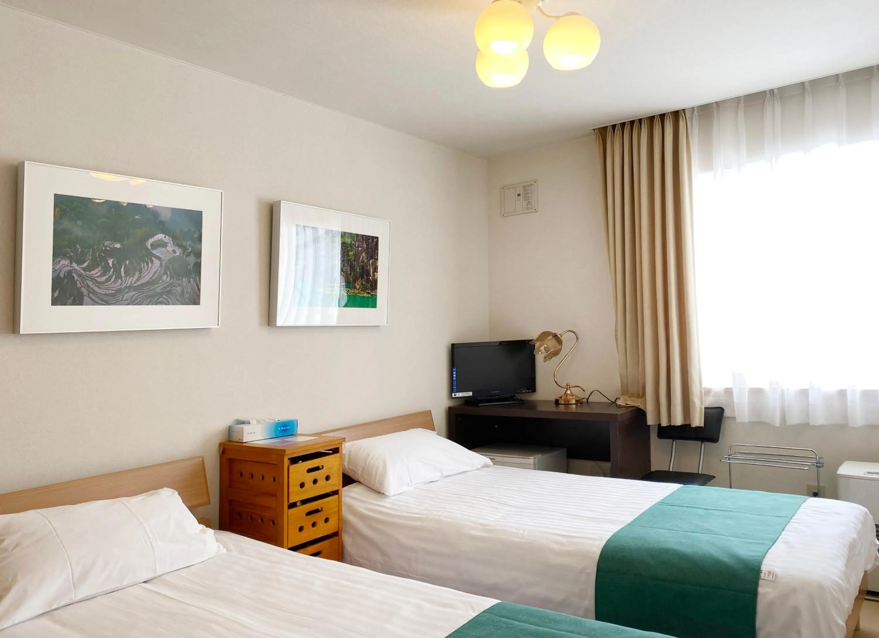 Bed in Sirogane Free Harbour Hotel