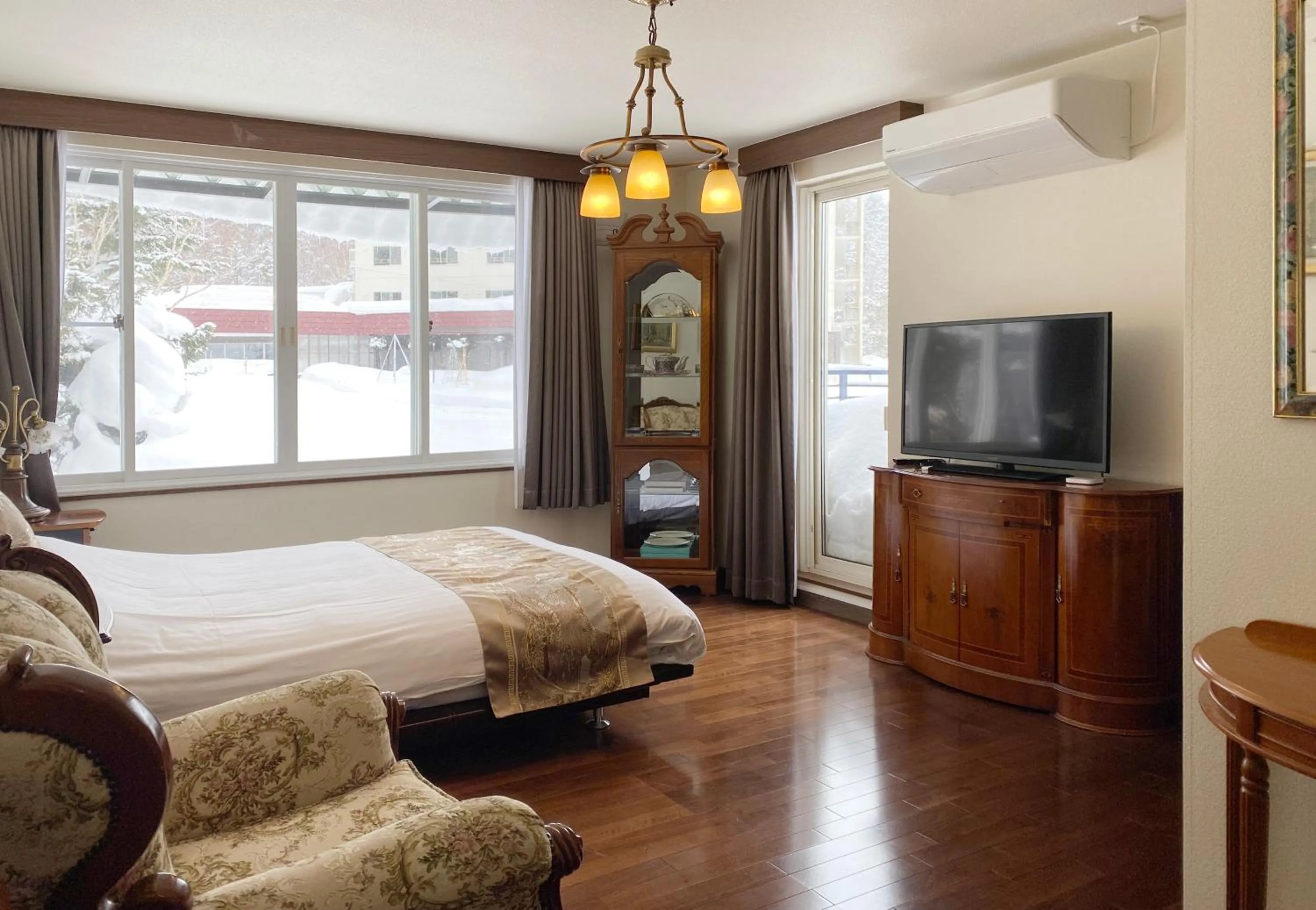 Bed in Sirogane Free Harbour Hotel