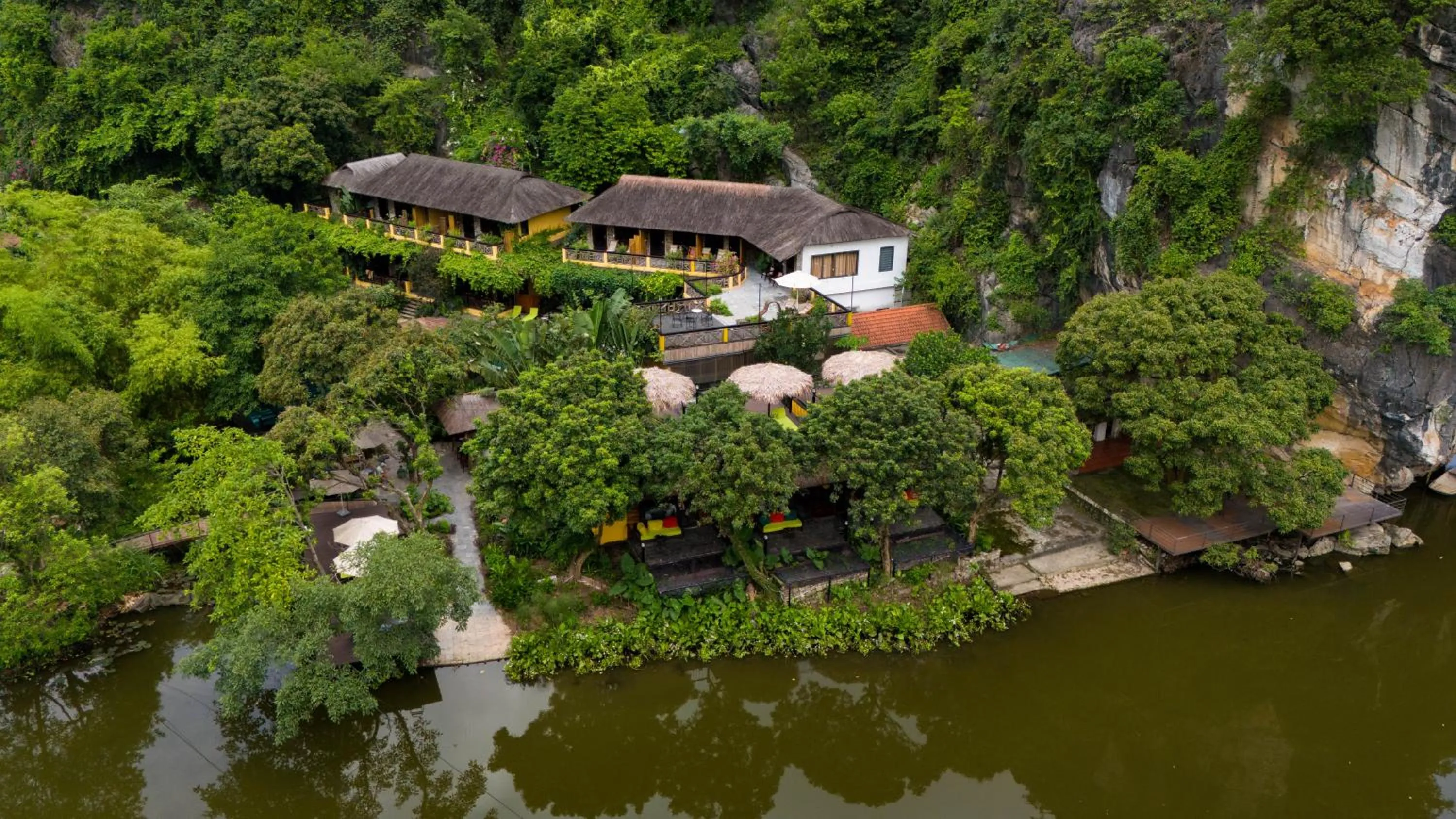 Property building in Trang An Ecolodge