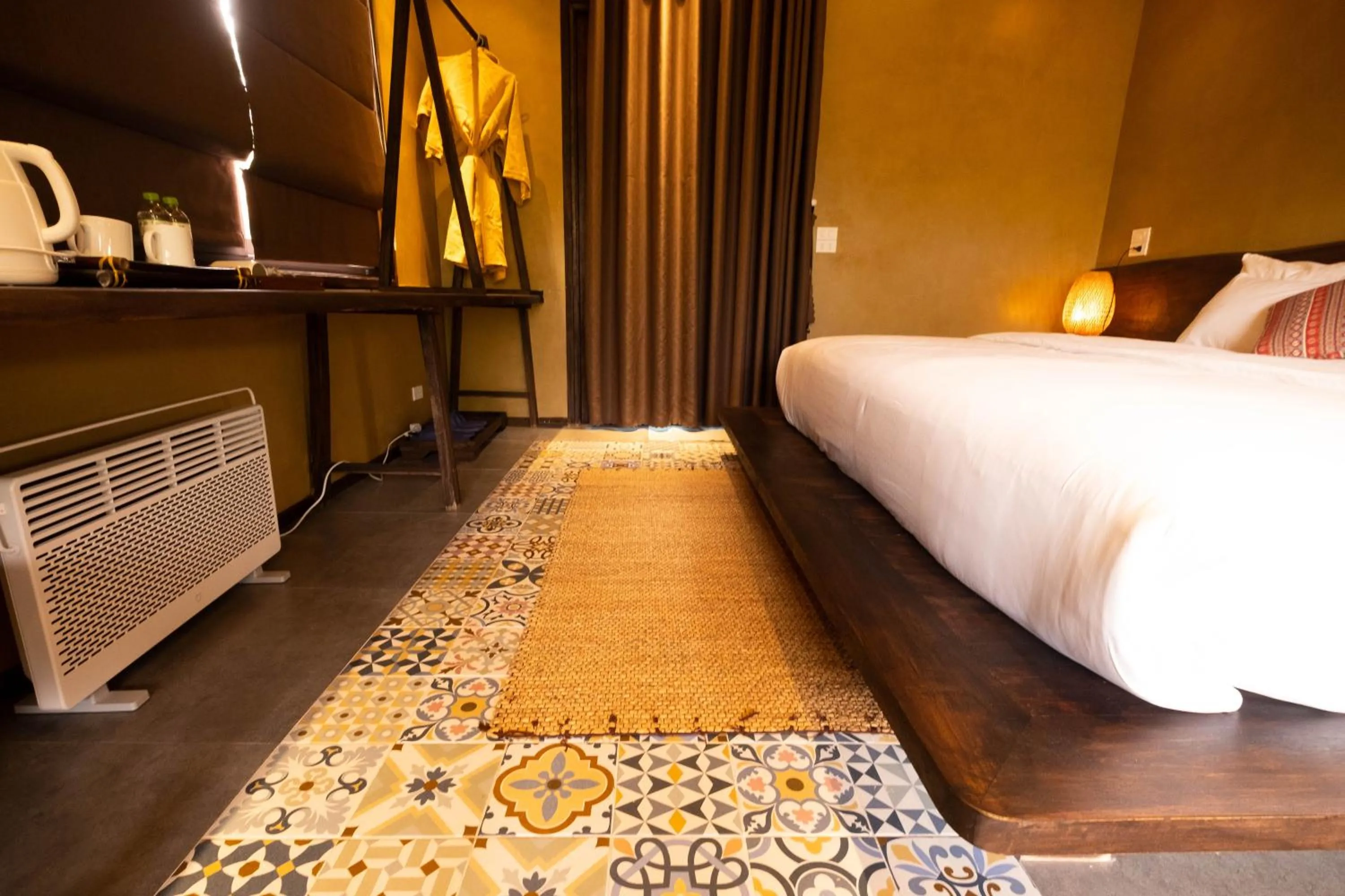 Bed in Trang An Ecolodge