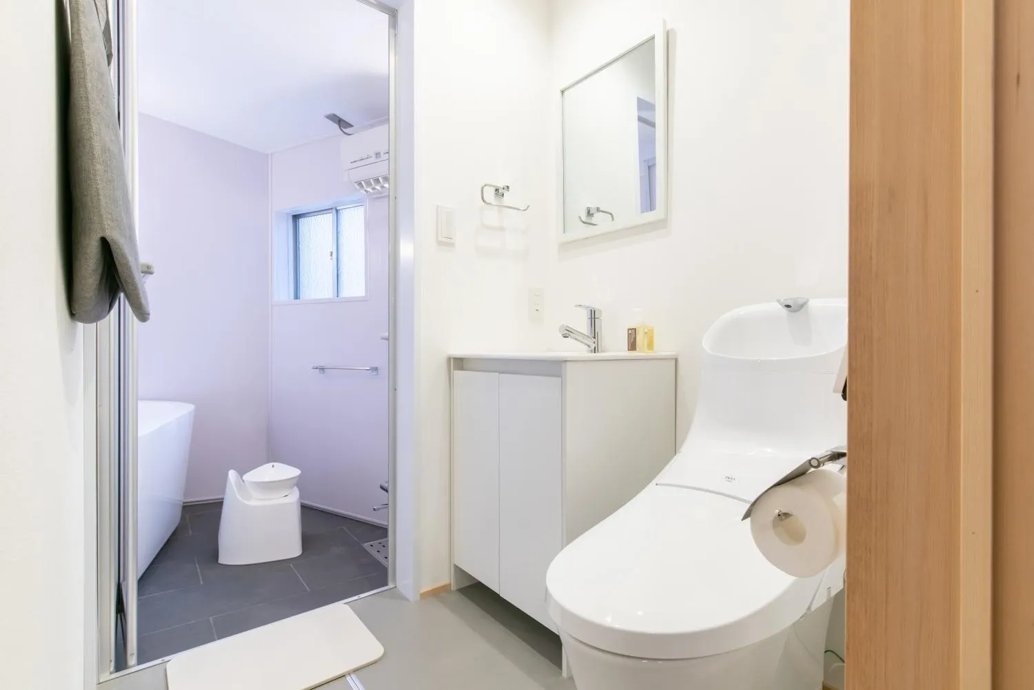 Shower in REN Kitamatsunoki