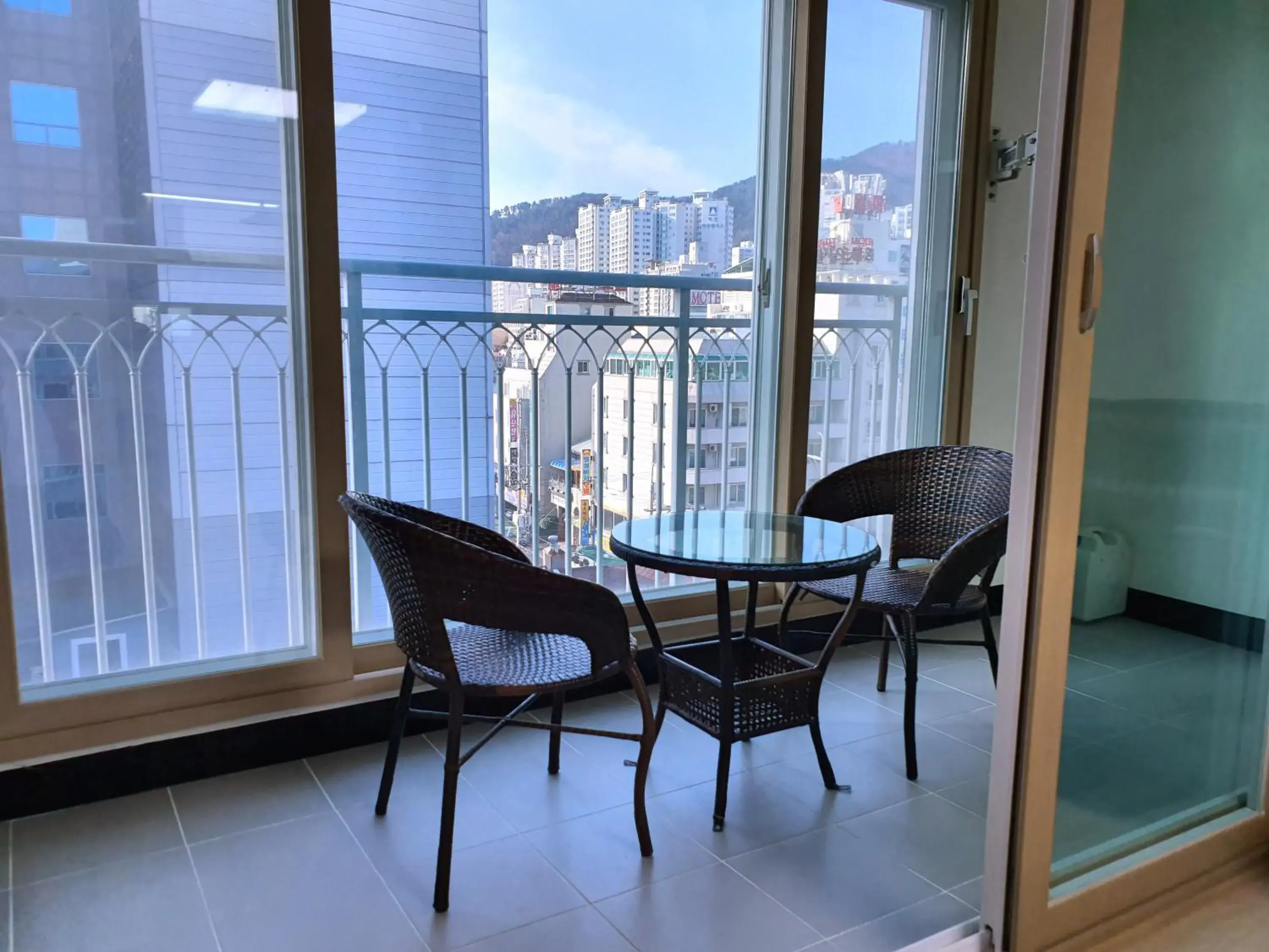 Balcony/Terrace in JS Residence Hotel Okpo Balcony/Terrace in JS Residence Hotel Okpo