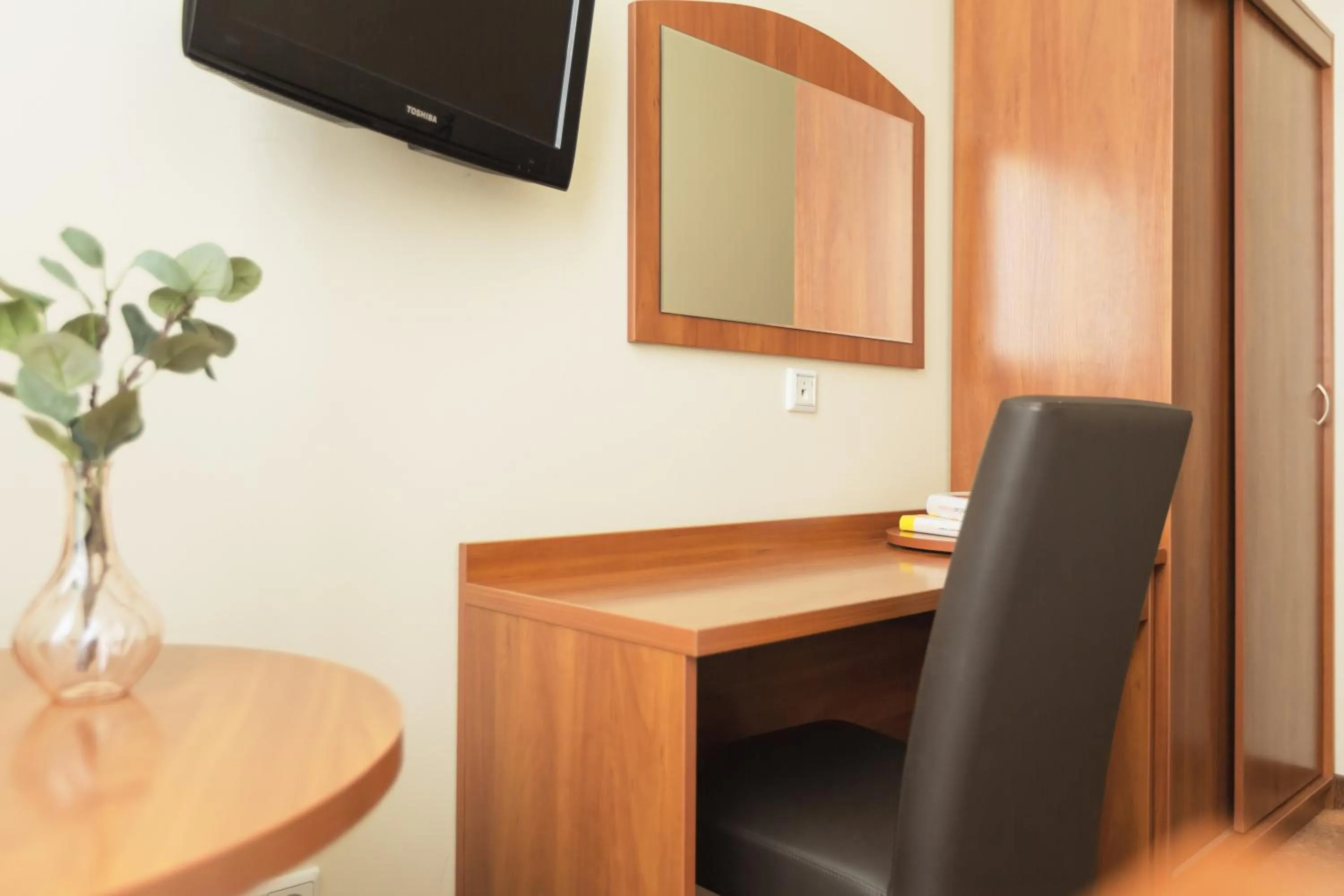 TV and multimedia in Hotel Hamburg Stadtzentrum