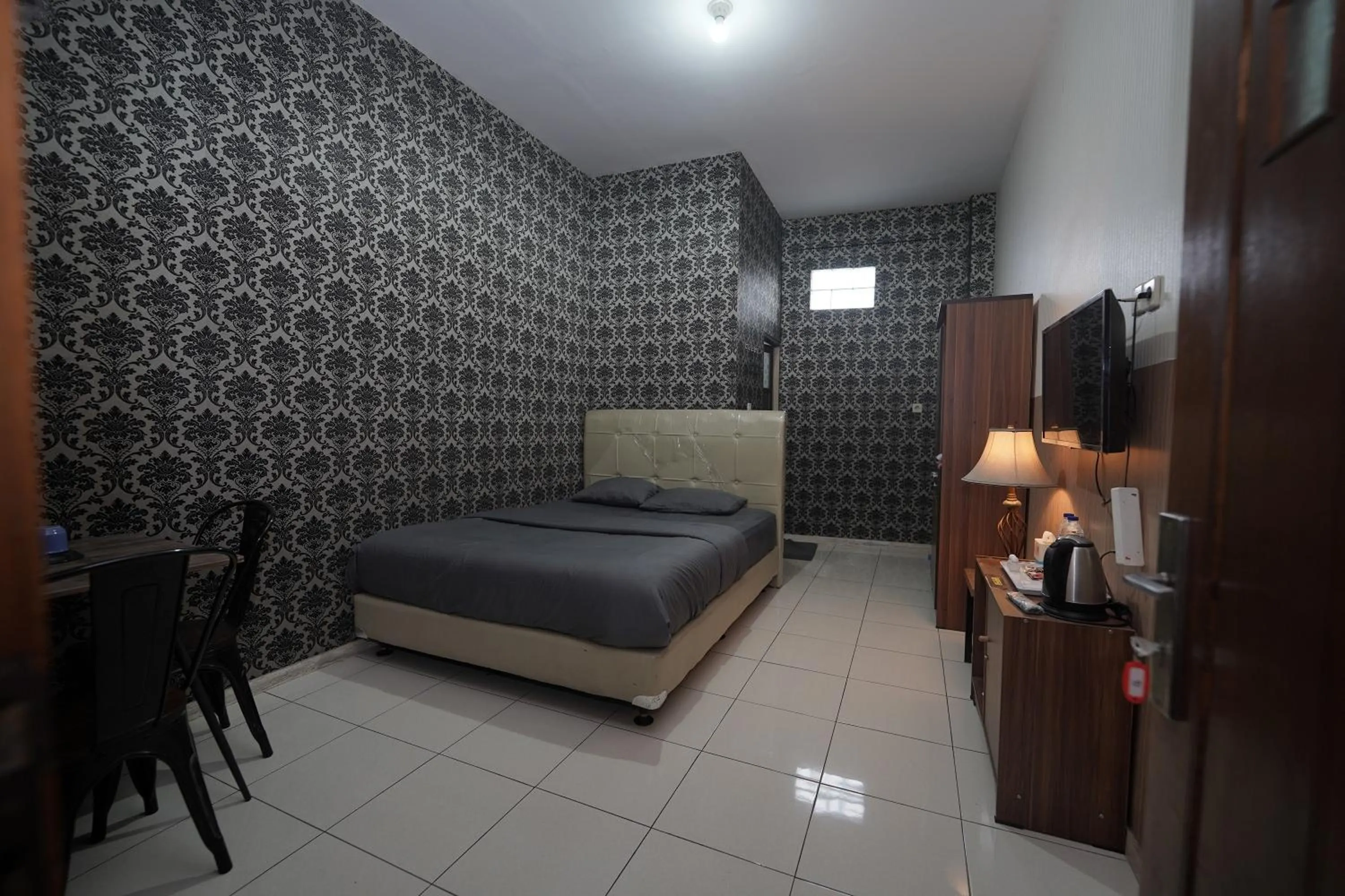 Bedroom, Bed in Hotel Soreang