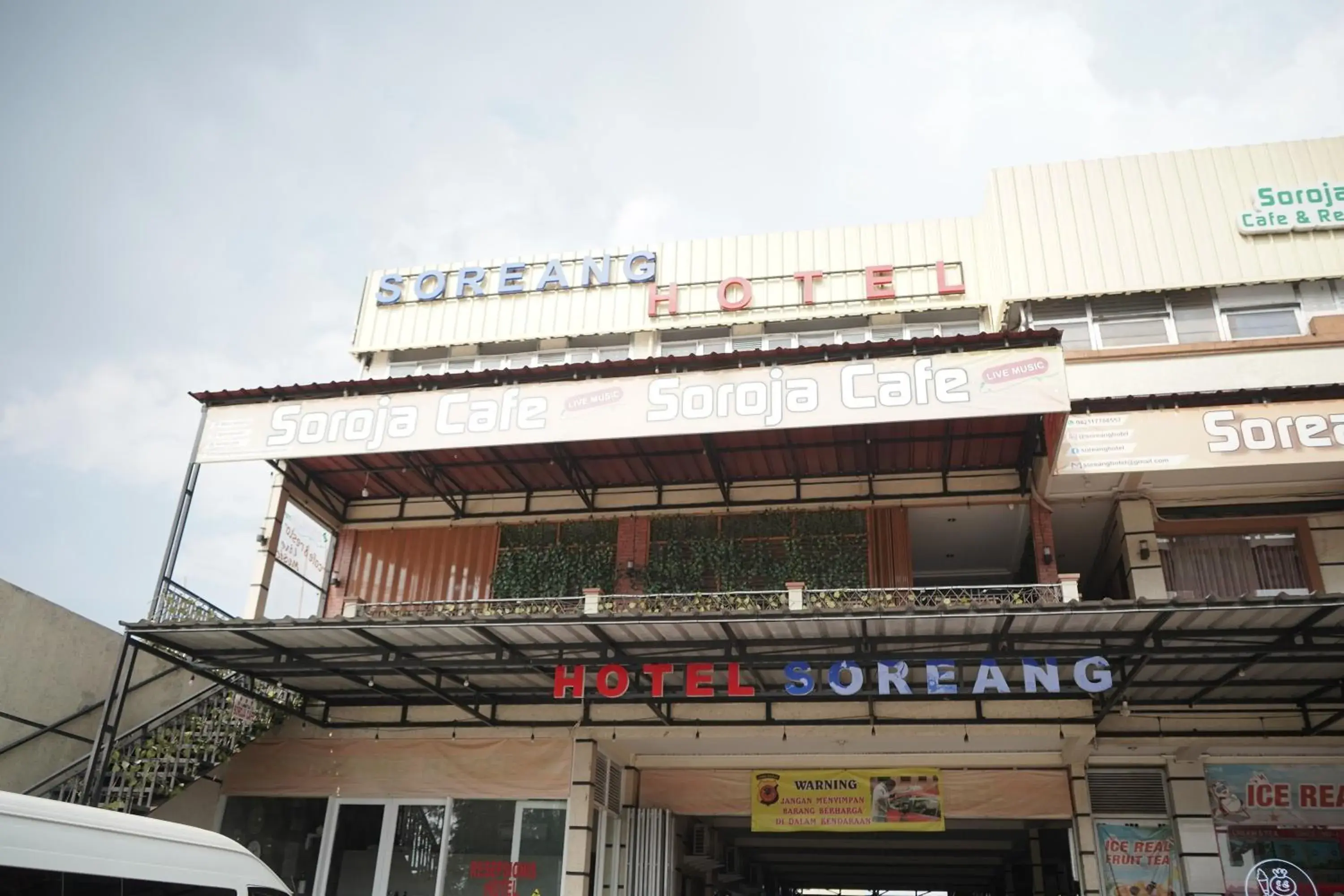 Property building in Hotel Soreang Property building in Hotel Soreang