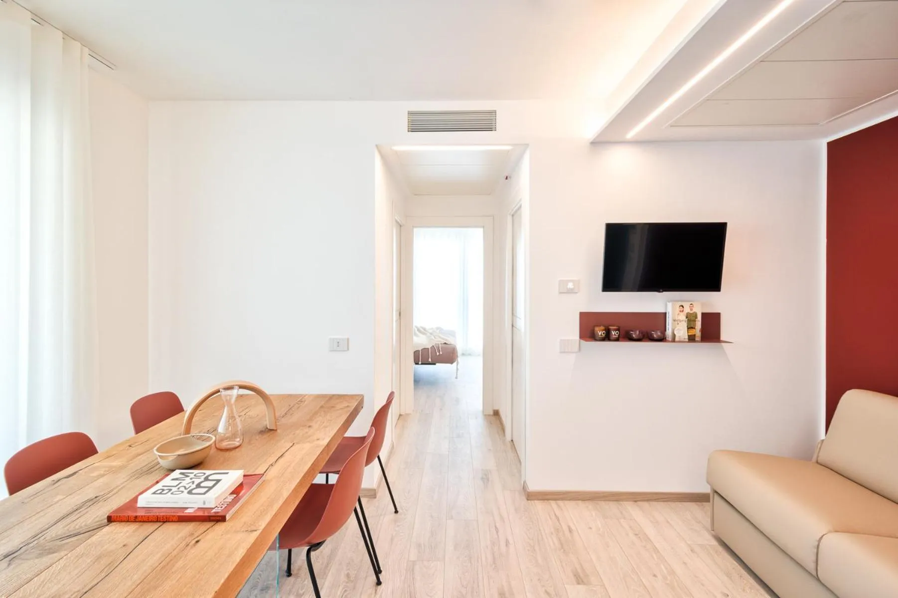 Photo of the whole room in Albamarina Residence