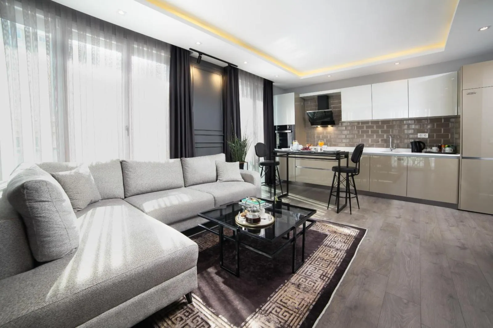 TV and multimedia in Ataşehir The Place Suites