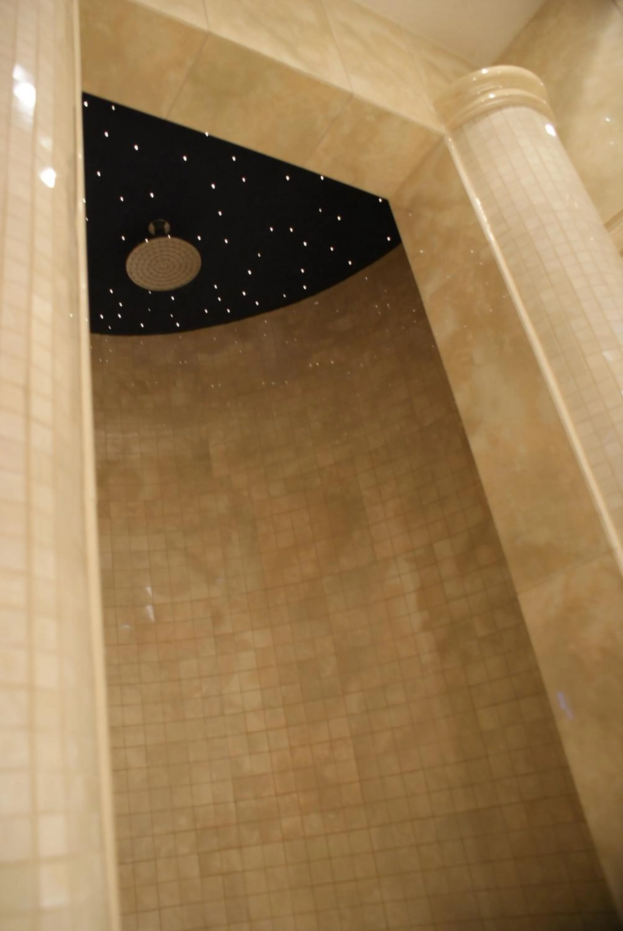 Photo of the whole room in Hotel Altes Rathaus