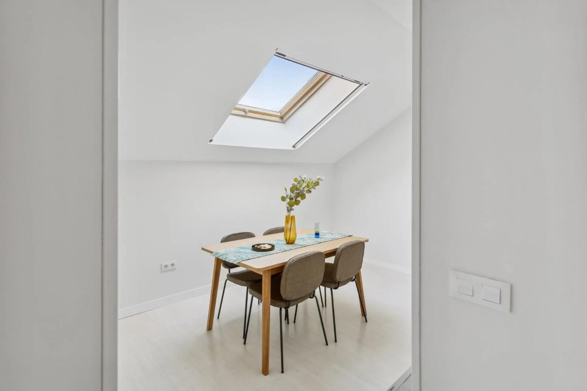 Decorative detail in Limehome Madrid Calle de la Paloma