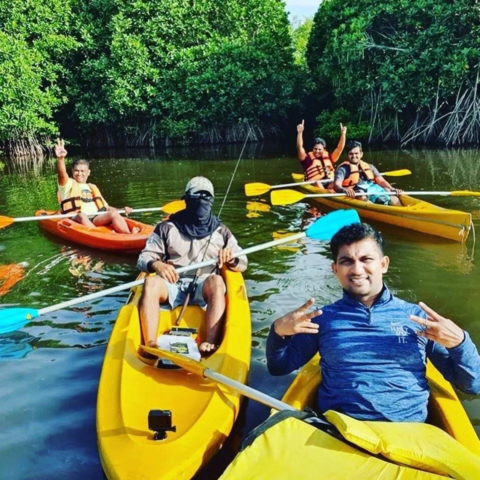 Canoeing in Ravan Resort Tangalle