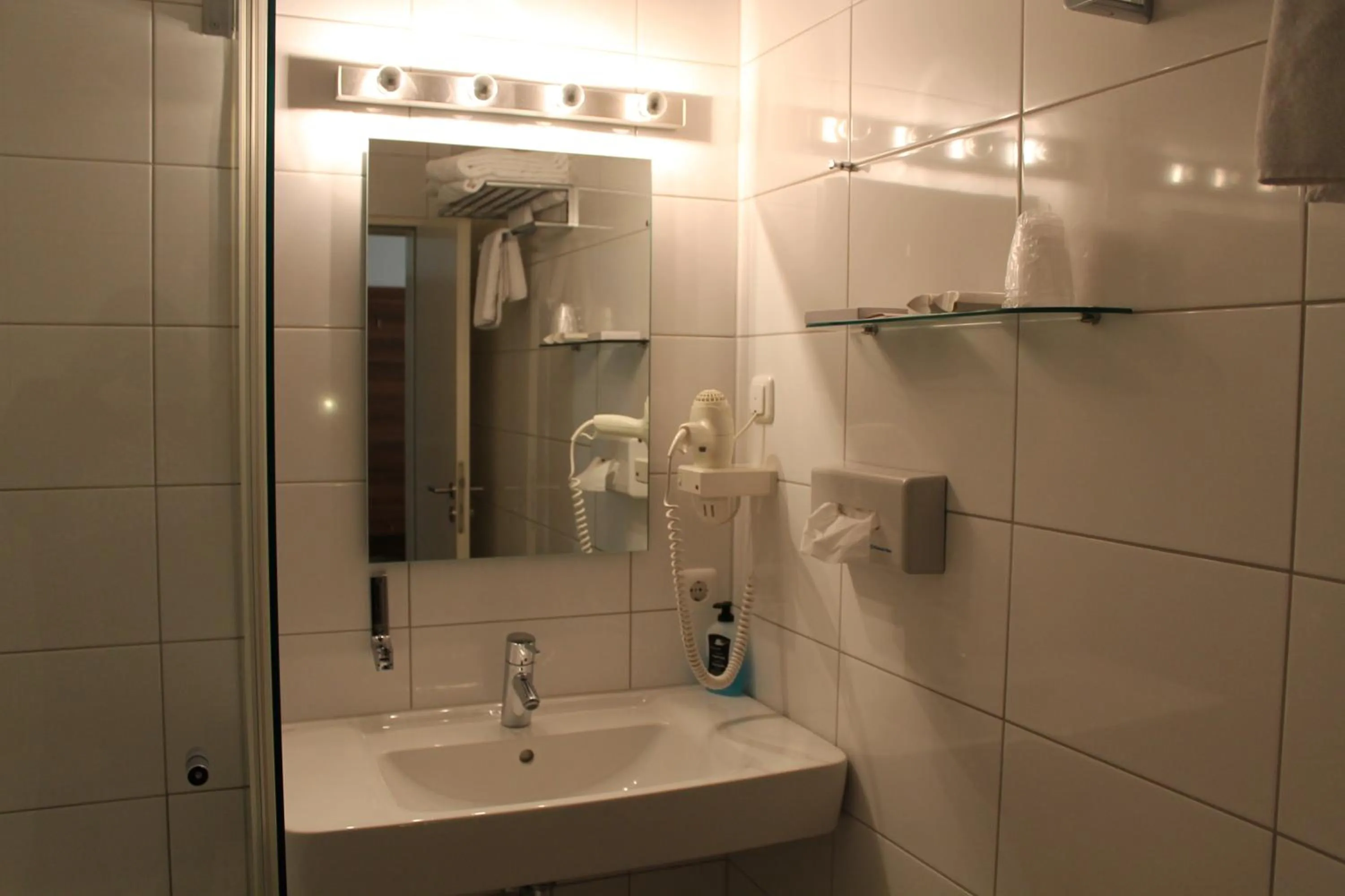 Bathroom in Hotel am Viktualienmarkt