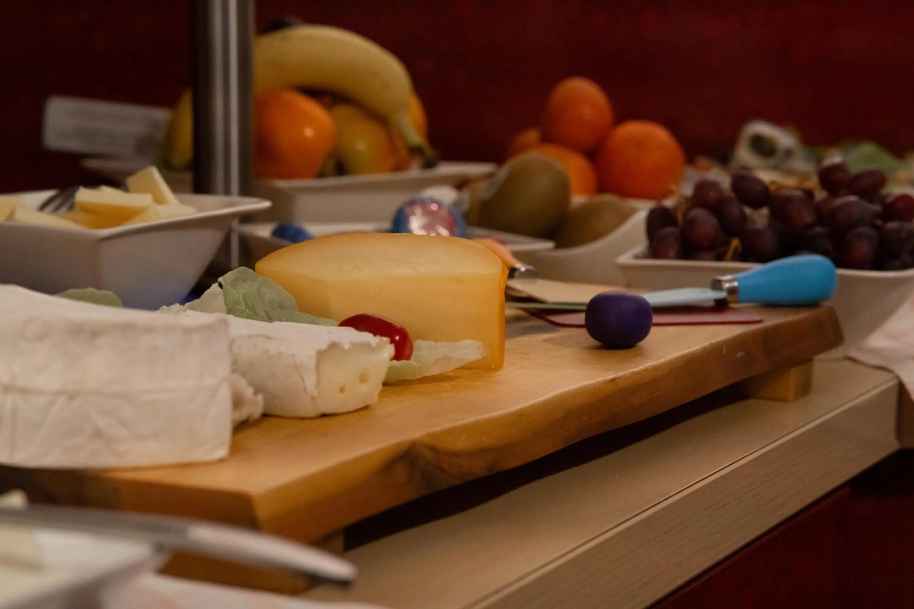 Buffet breakfast in Stadt-gut-Hotel Rheinischer Hof