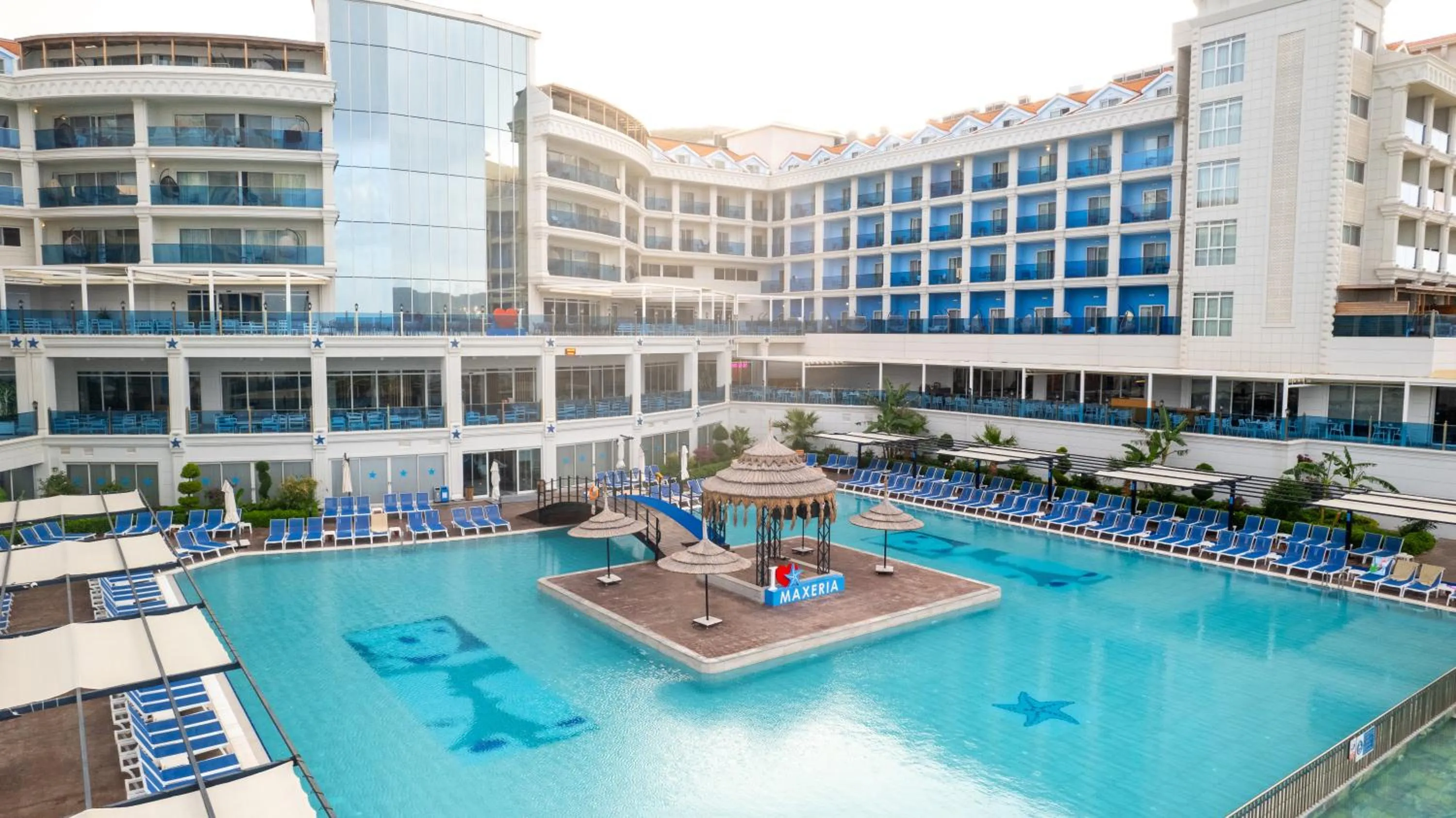 Property building in Maxeria Blue Didyma