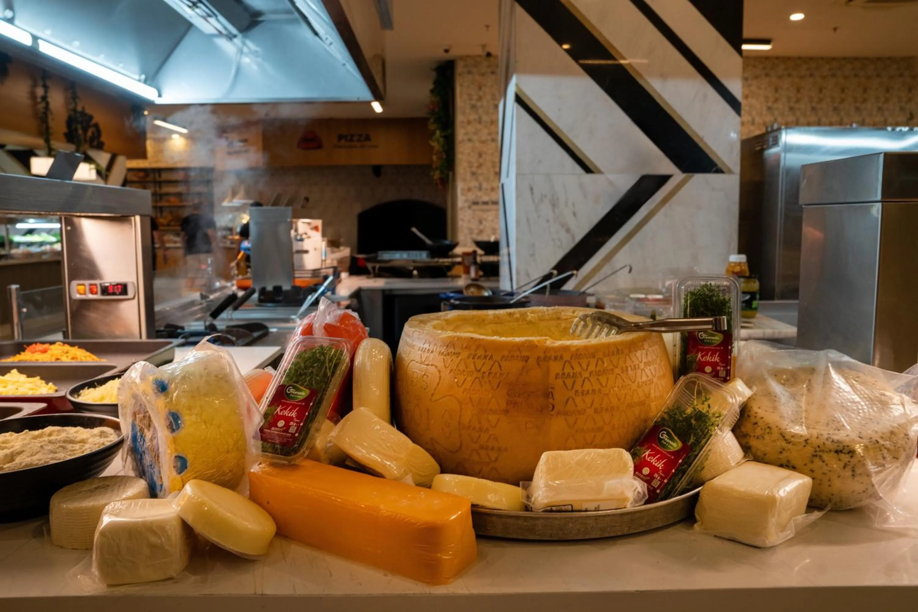 Restaurant/places to eat in Maxeria Blue Didyma