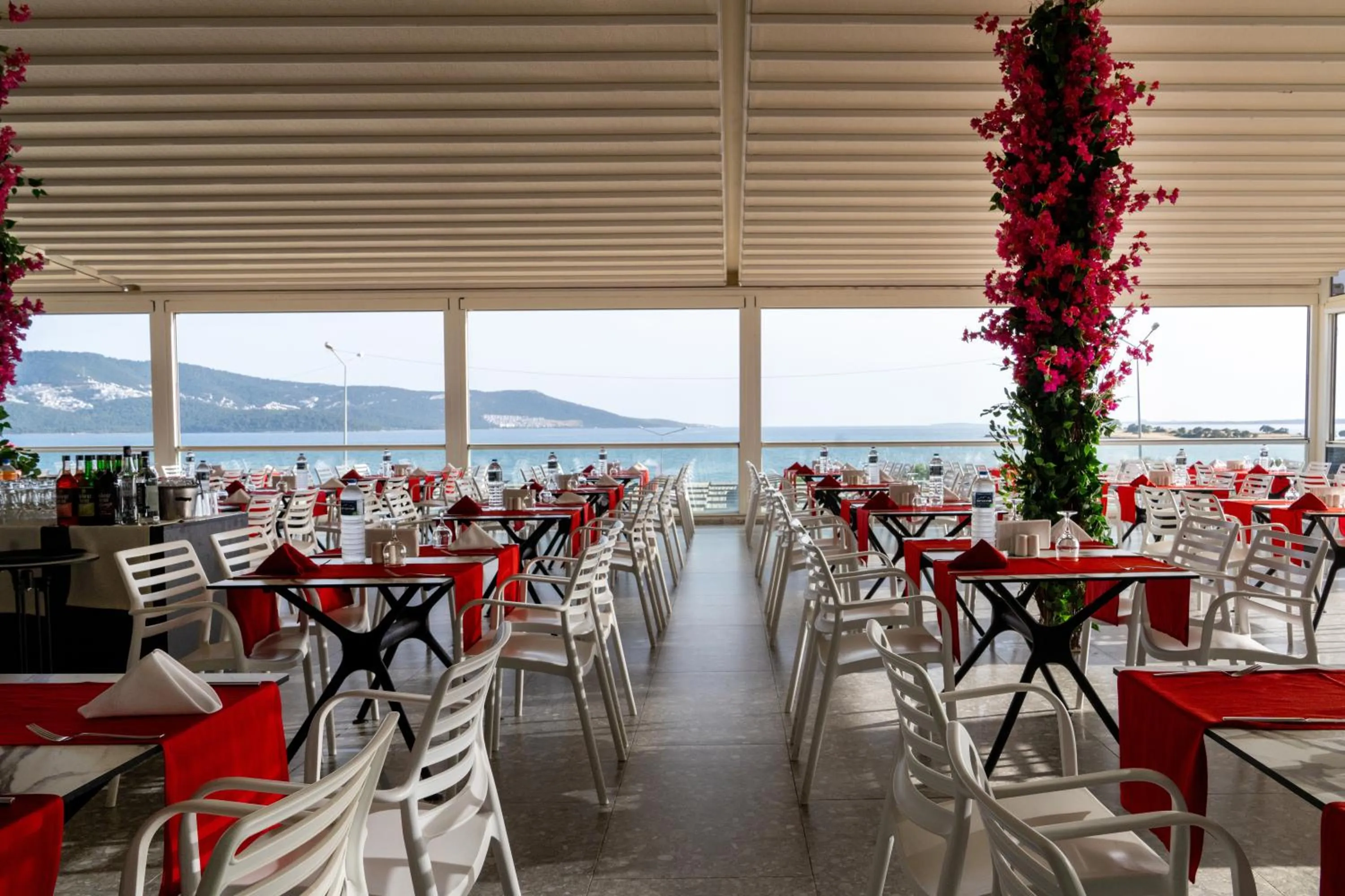 Restaurant/places to eat in Maxeria Blue Didyma