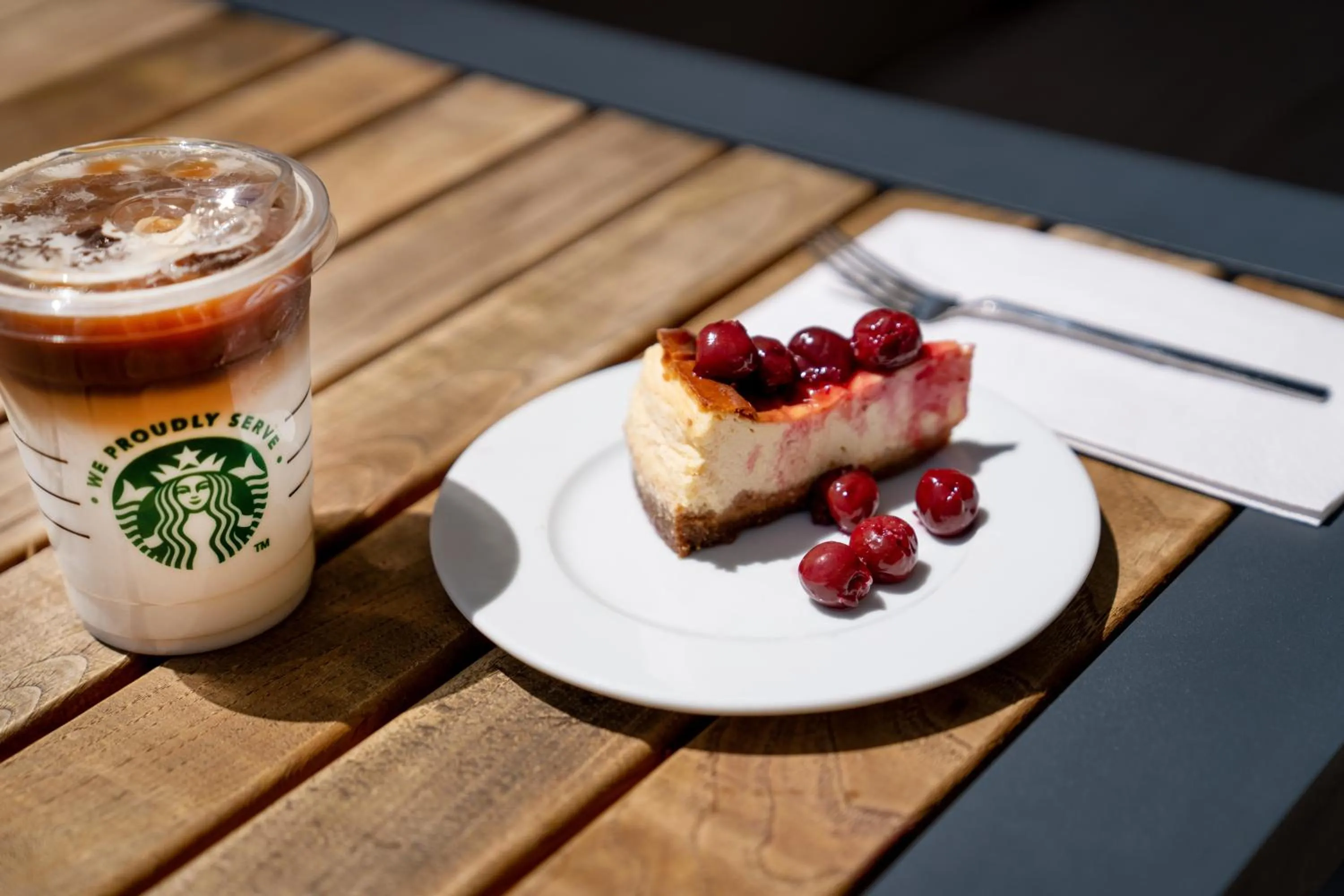 Coffee/tea facilities in Maxeria Blue Didyma