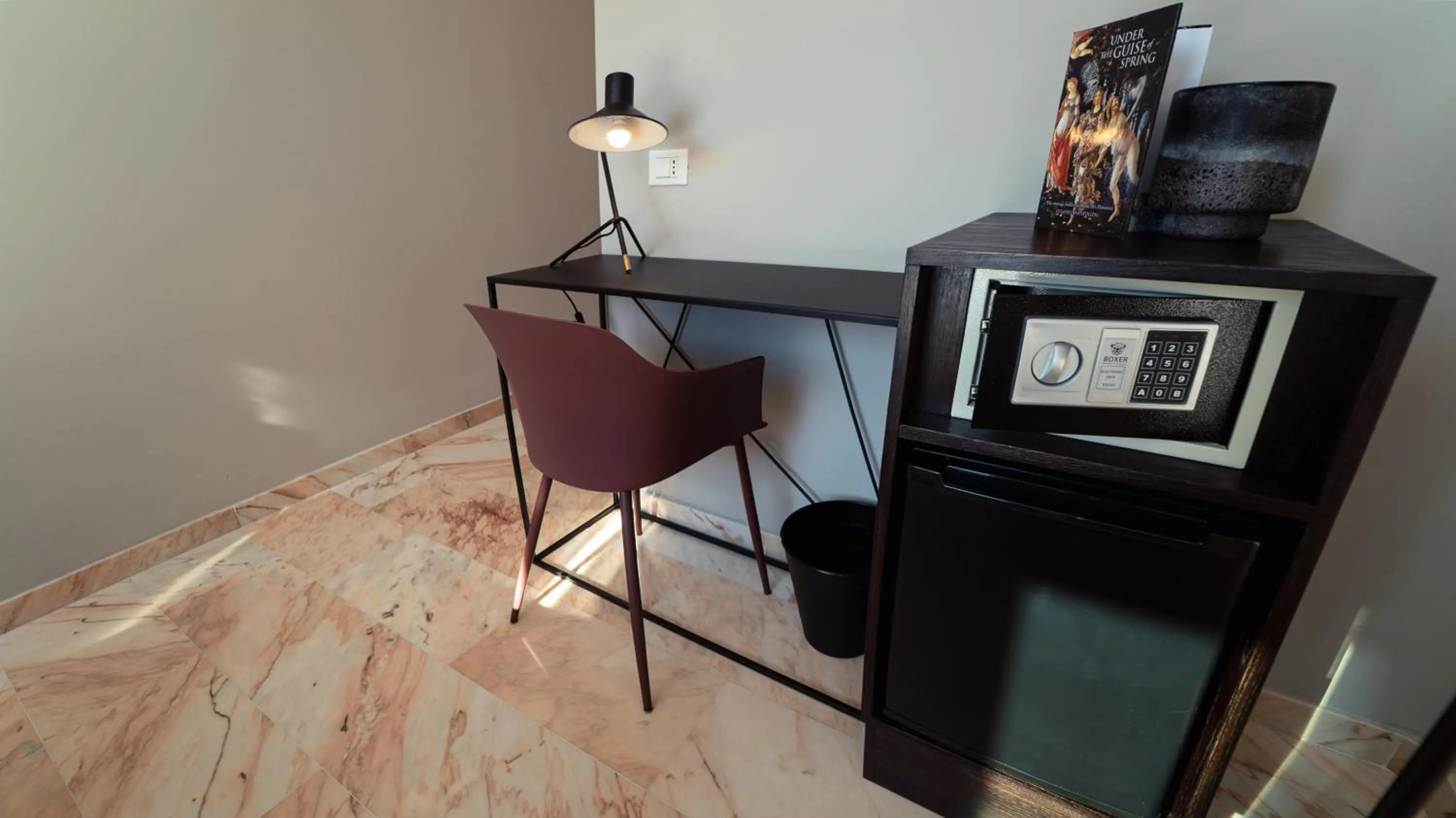 TV and multimedia in Zefiro Suites