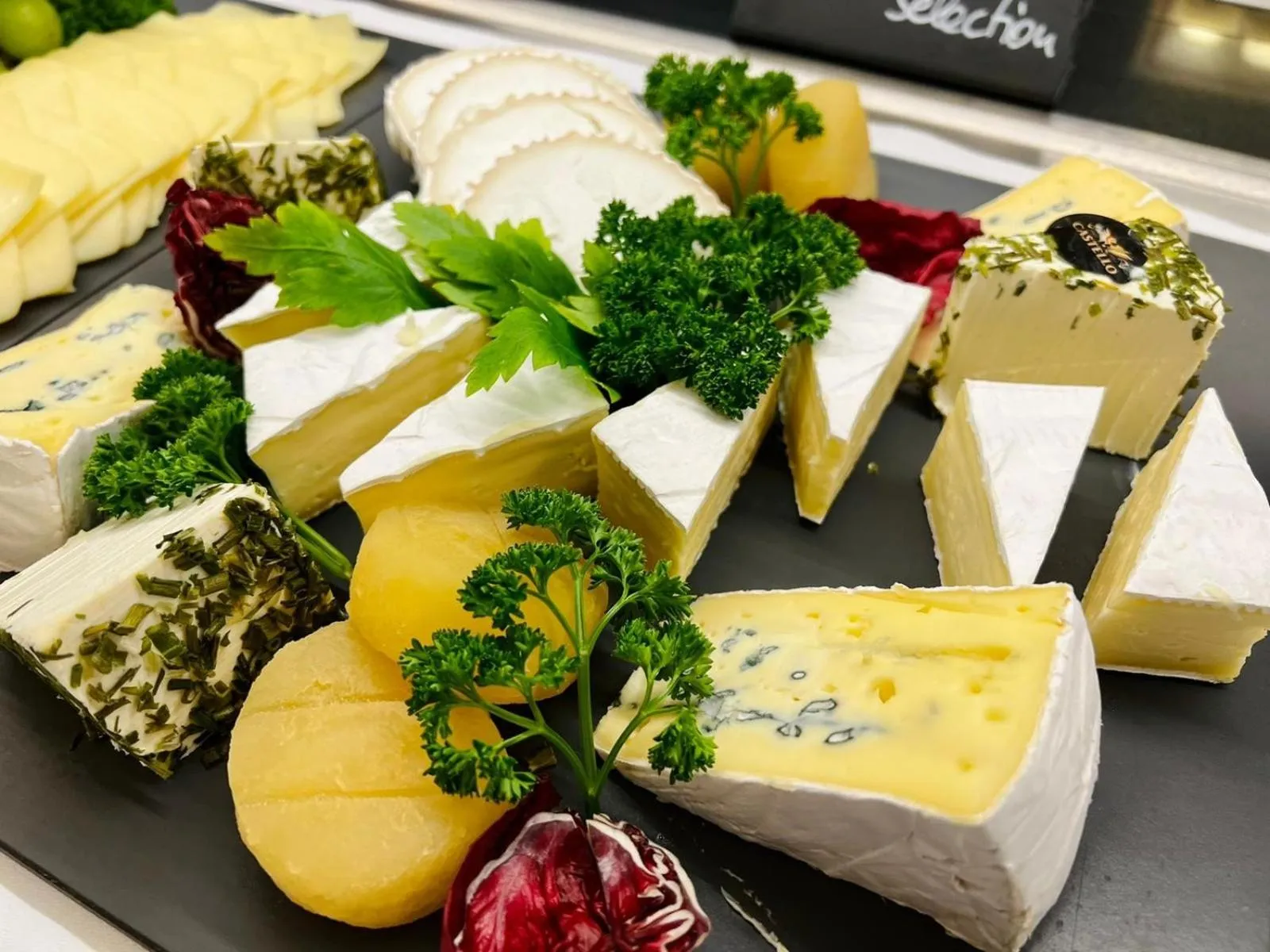 Buffet breakfast in relexa hotel Schatten Stuttgart