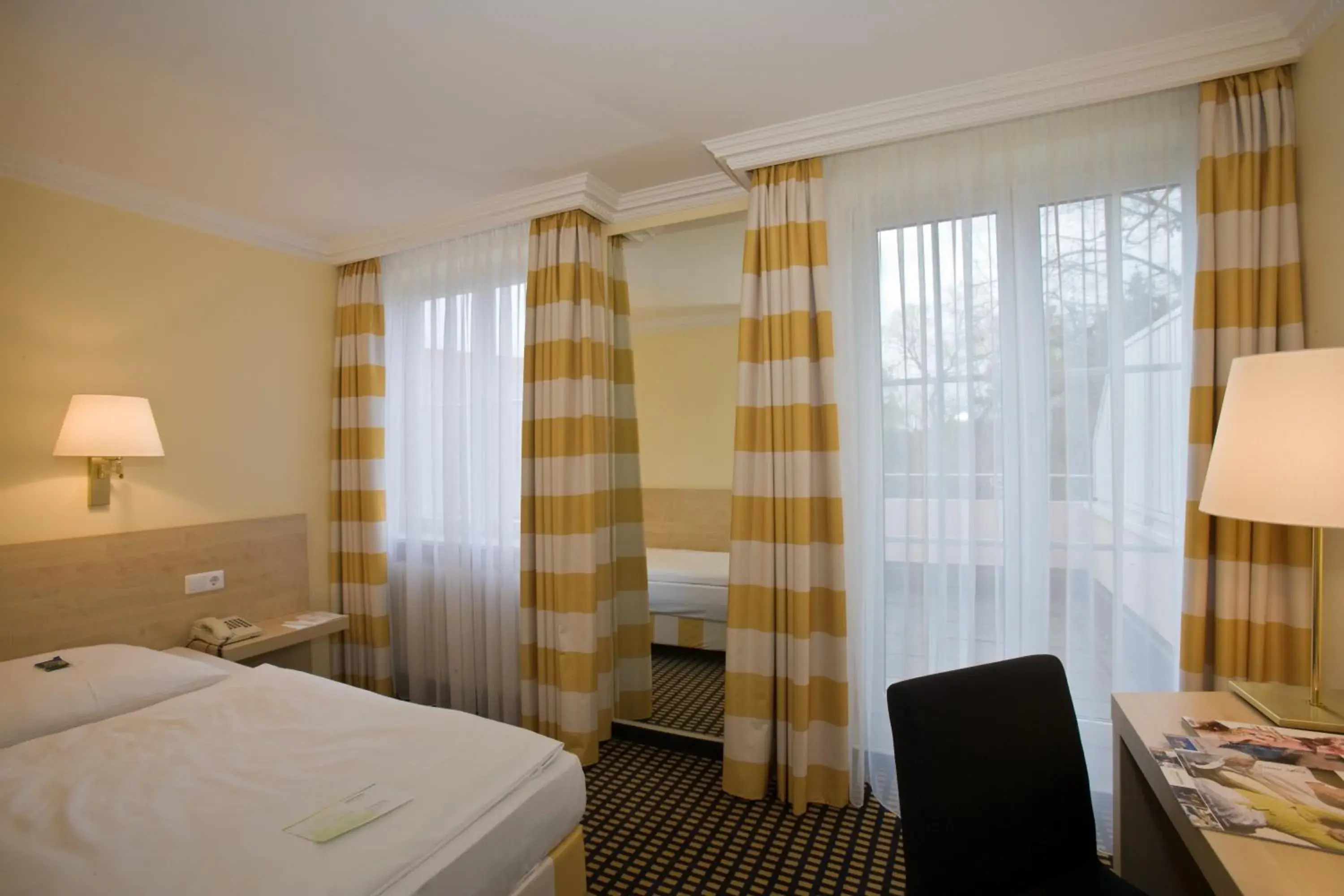 Economy Double Room in relexa hotel Schatten Stuttgart Economy Double Room in relexa hotel Schatten Stuttgart