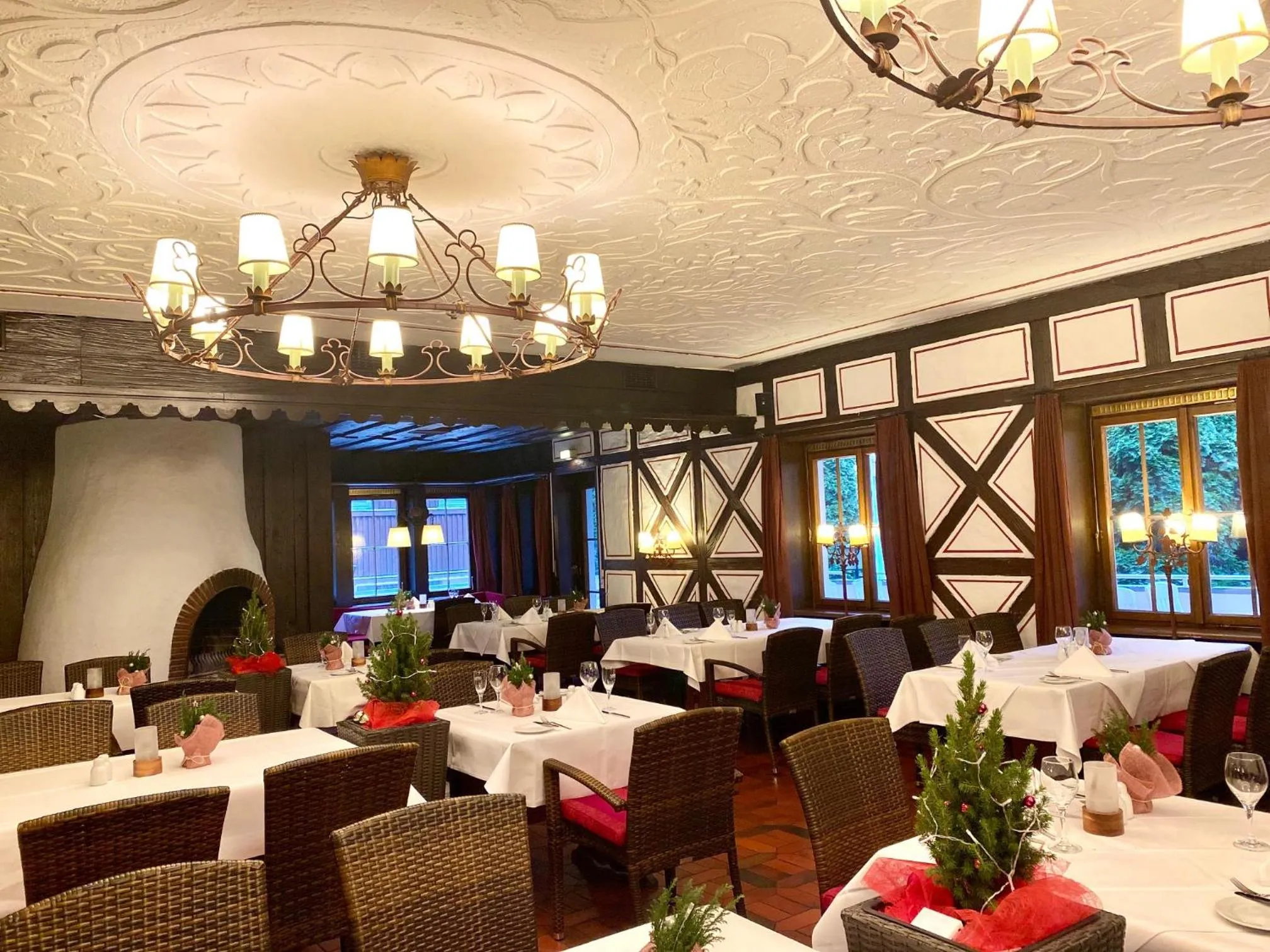 Restaurant/places to eat in relexa hotel Schatten Stuttgart