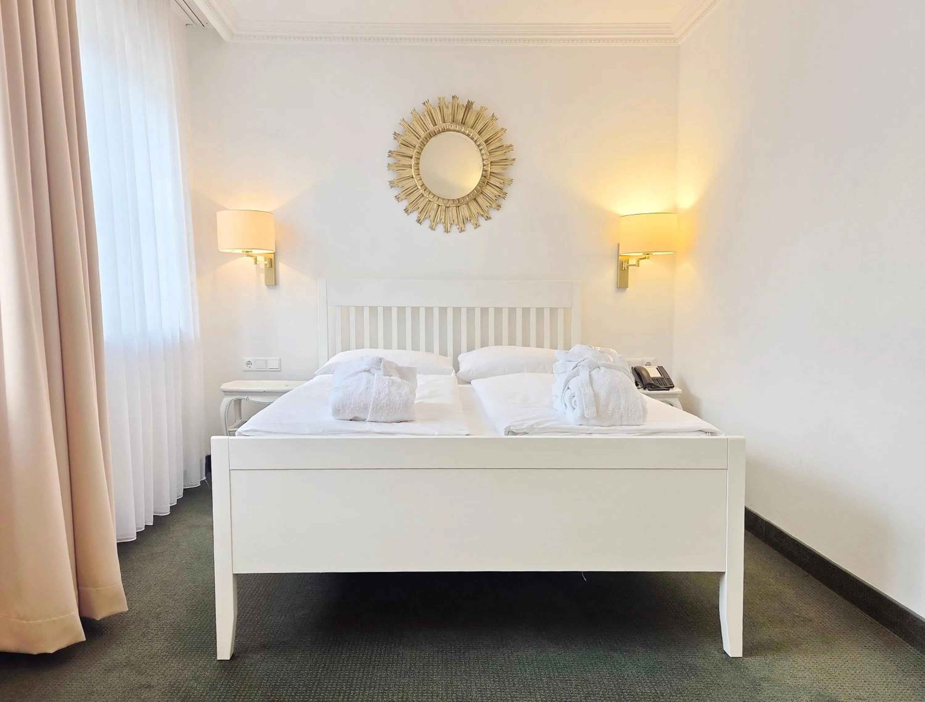 Bed in relexa hotel Schatten Stuttgart