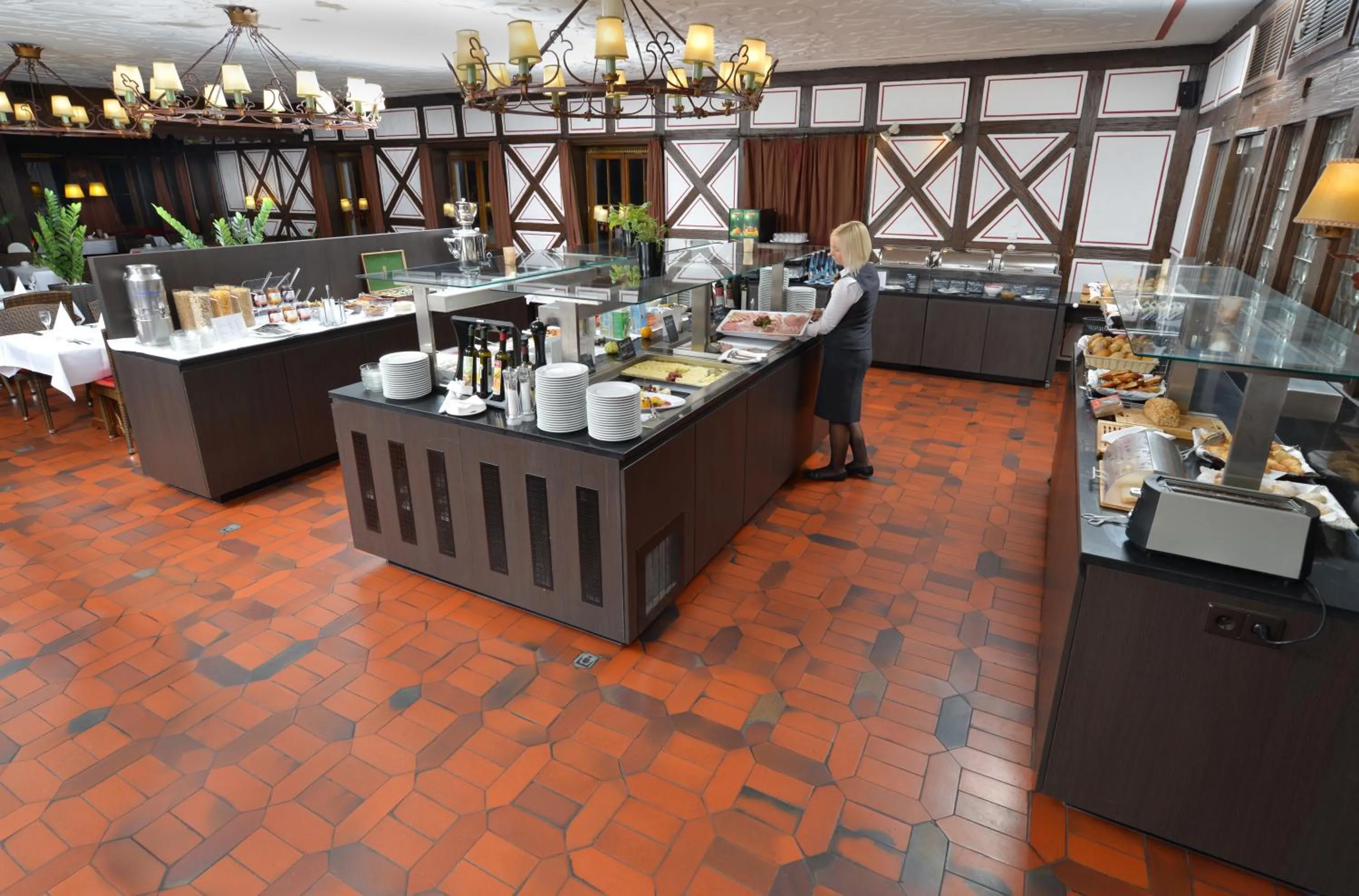 Restaurant/places to eat in relexa hotel Schatten Stuttgart