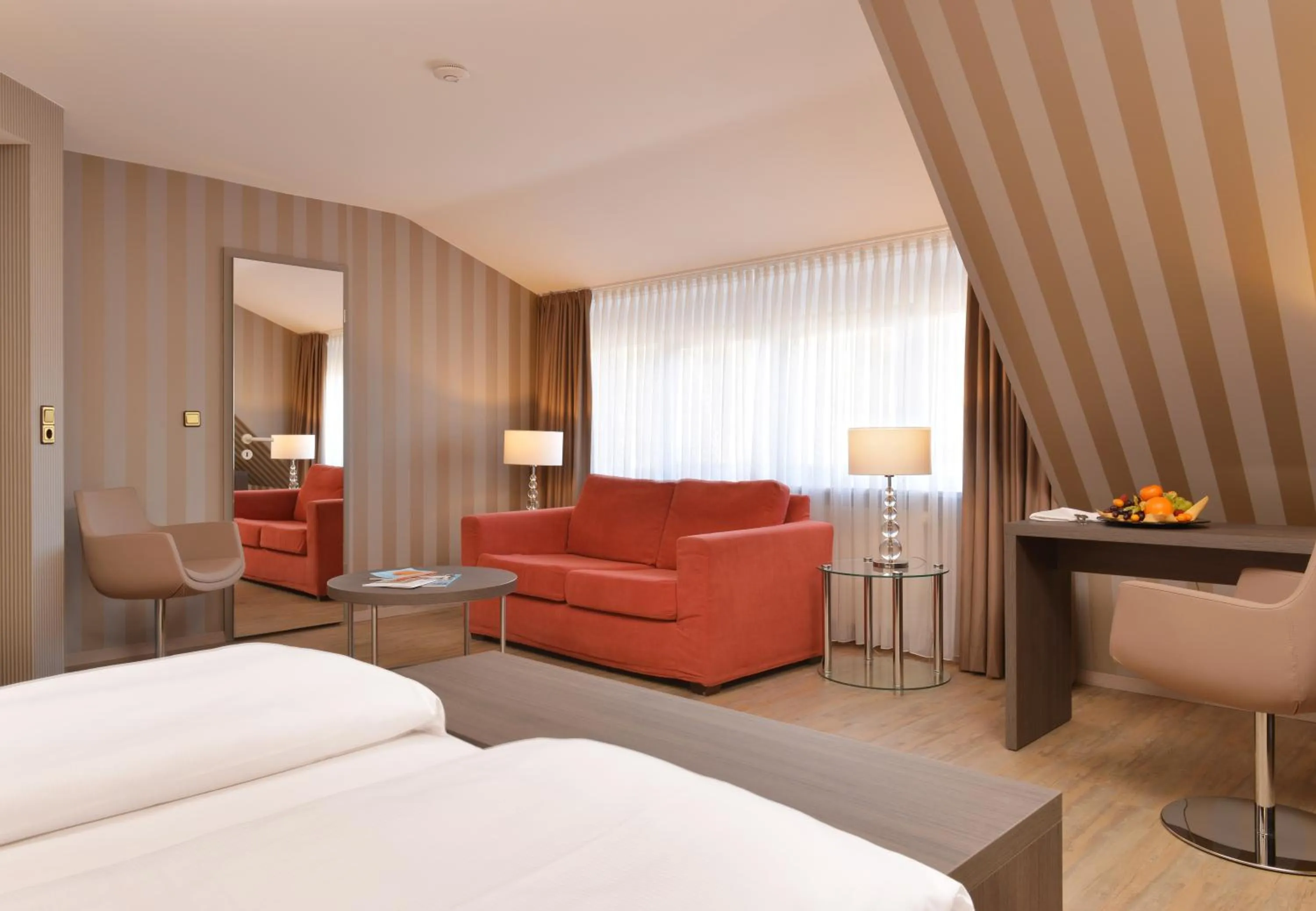 Photo of the whole room, Bed in relexa hotel Schatten Stuttgart