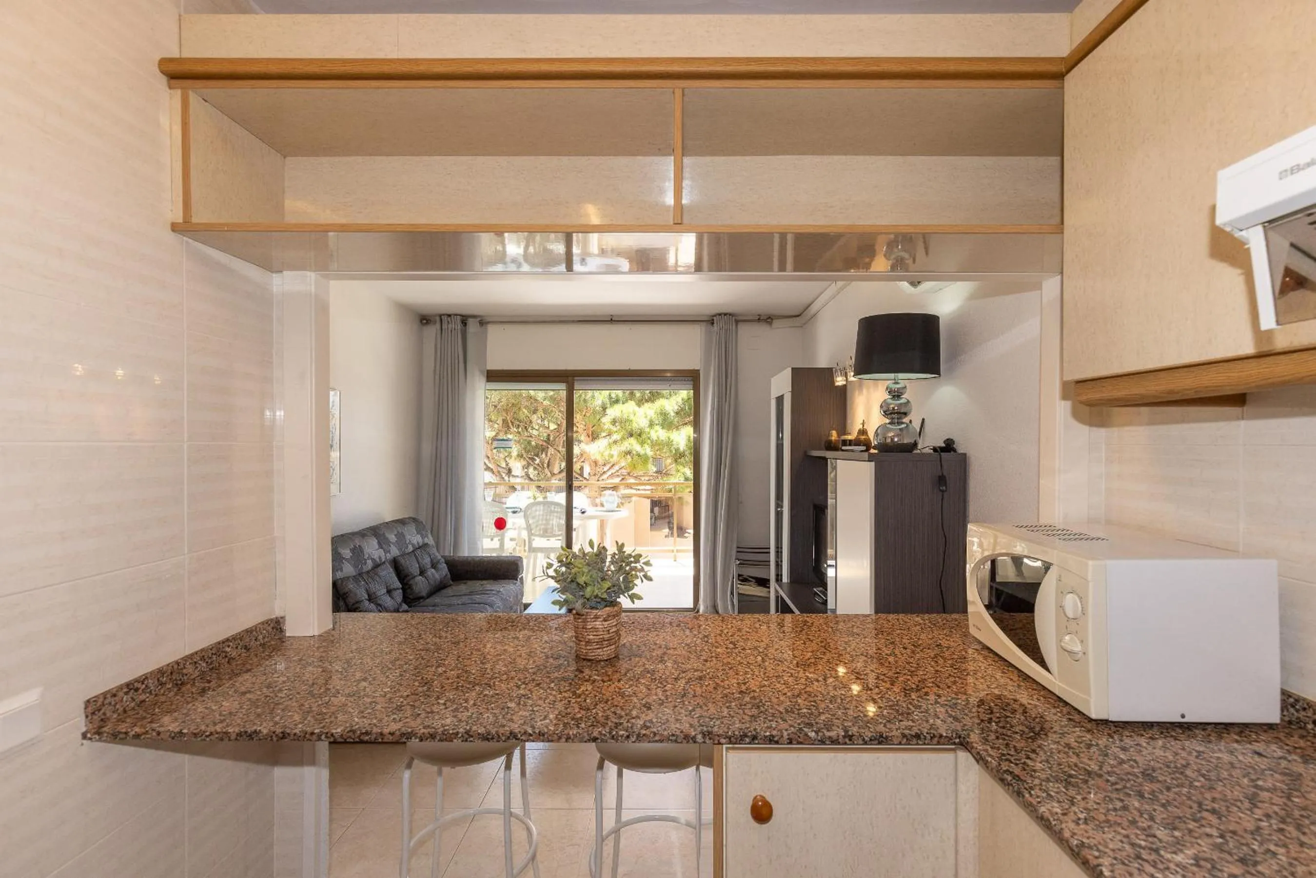 Kitchen or kitchenette in UHC Txingudi Family Apartments