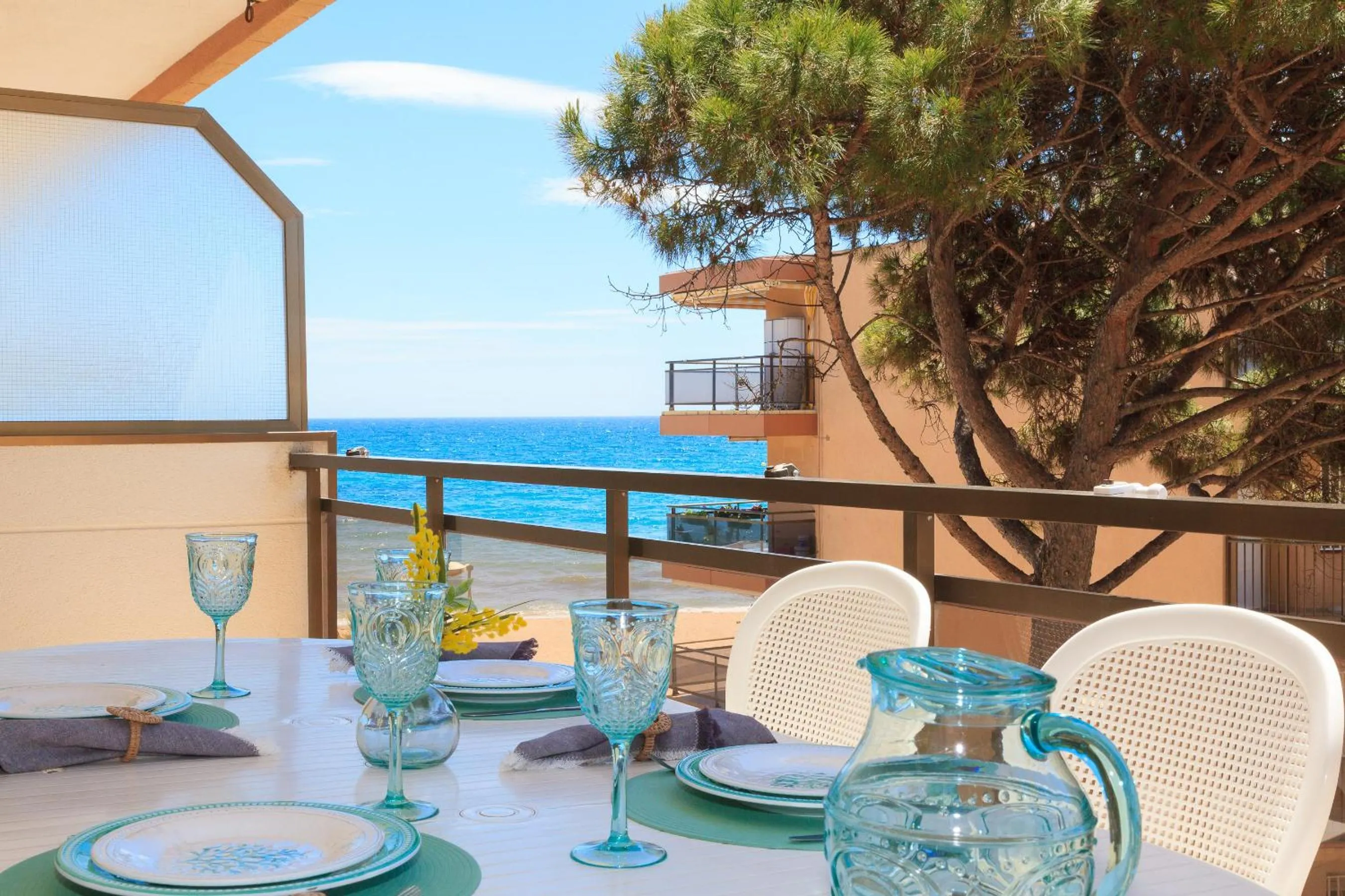 Balcony/Terrace in UHC Txingudi Family Apartments