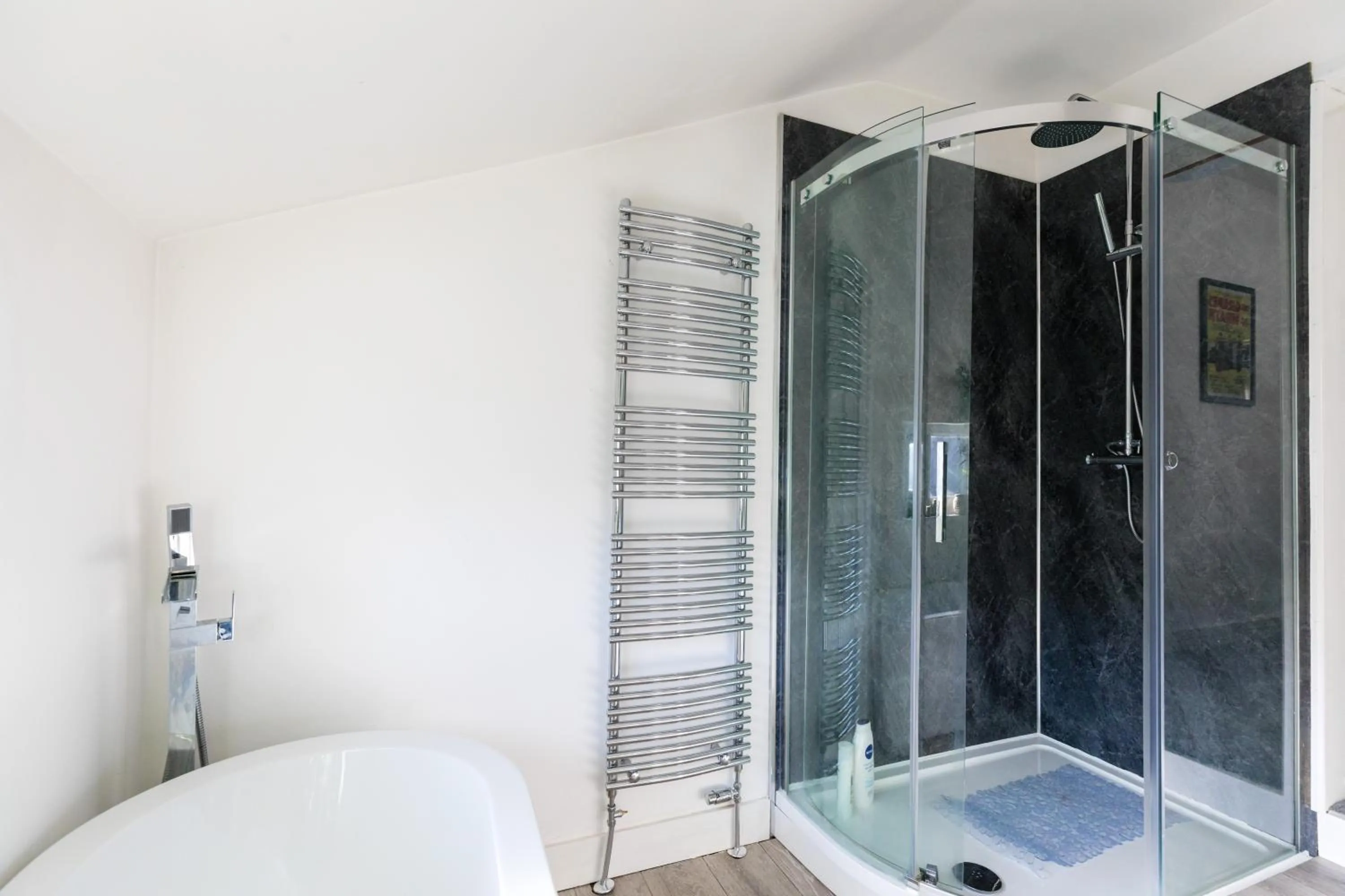 The Hollywood - Beautiful 3 Bedroom House