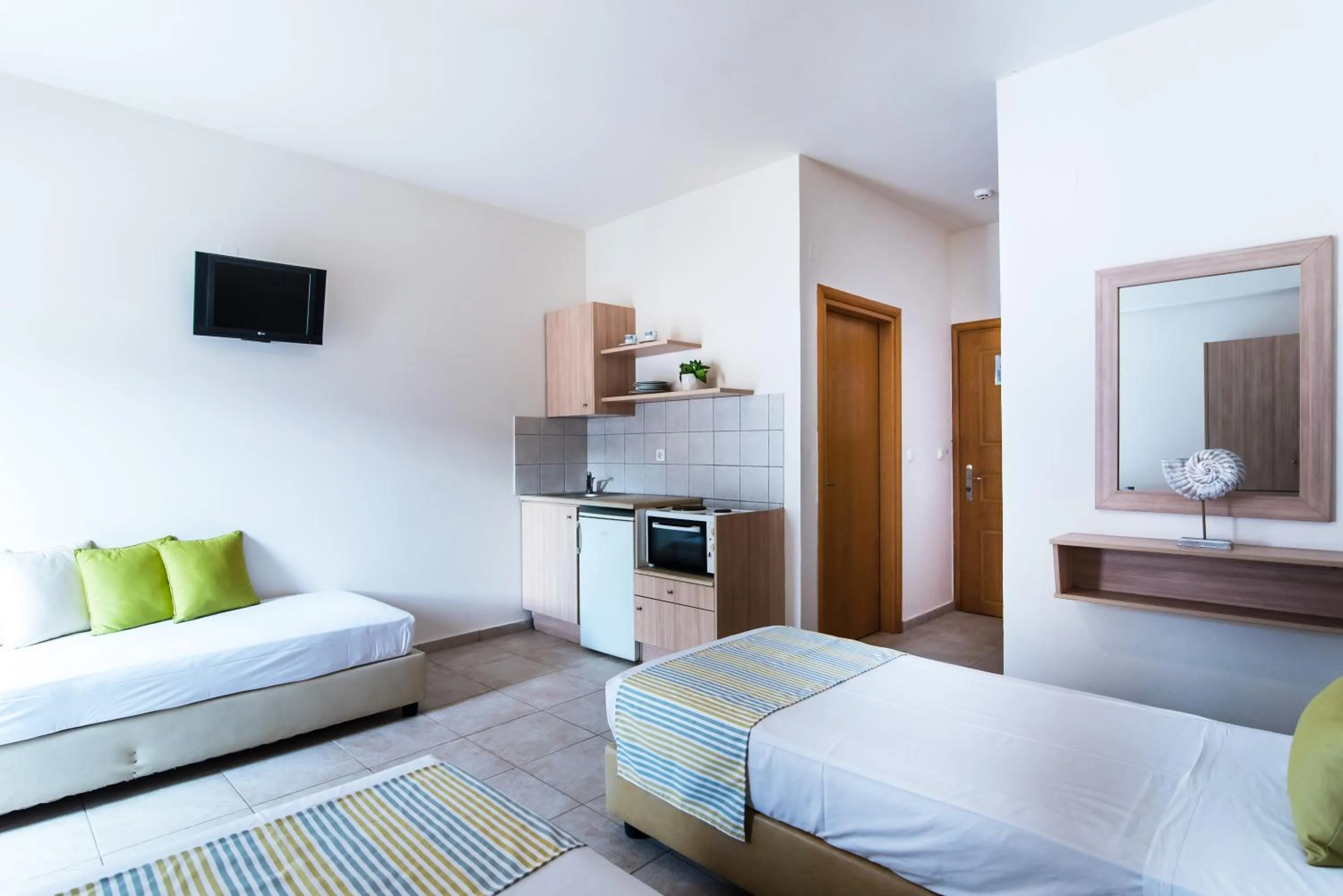 TV and multimedia, Bed in Ilios Malia Hotel Resort