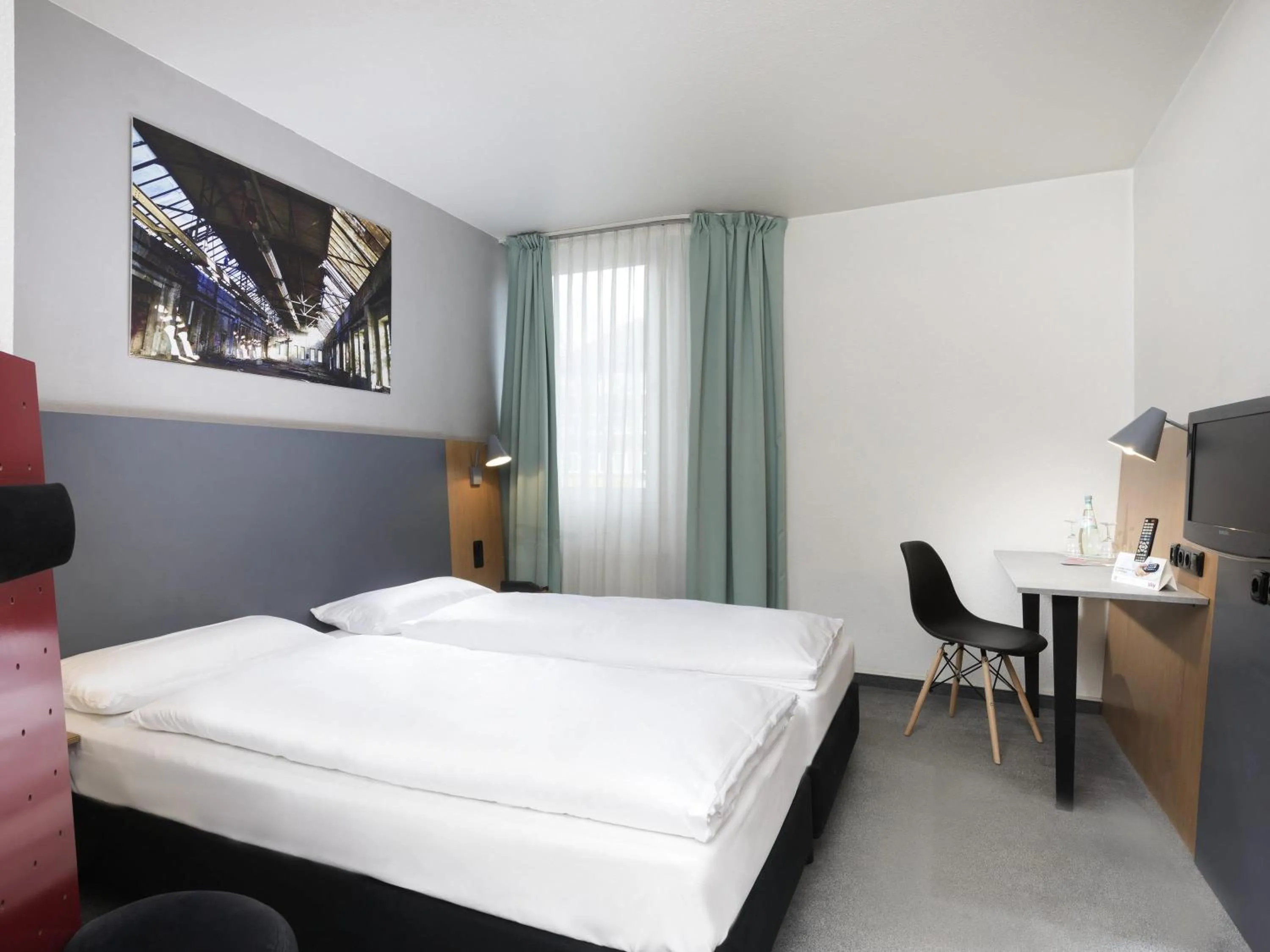 Bedroom, Bed in ibis Styles Hotel Gelsenkirchen
