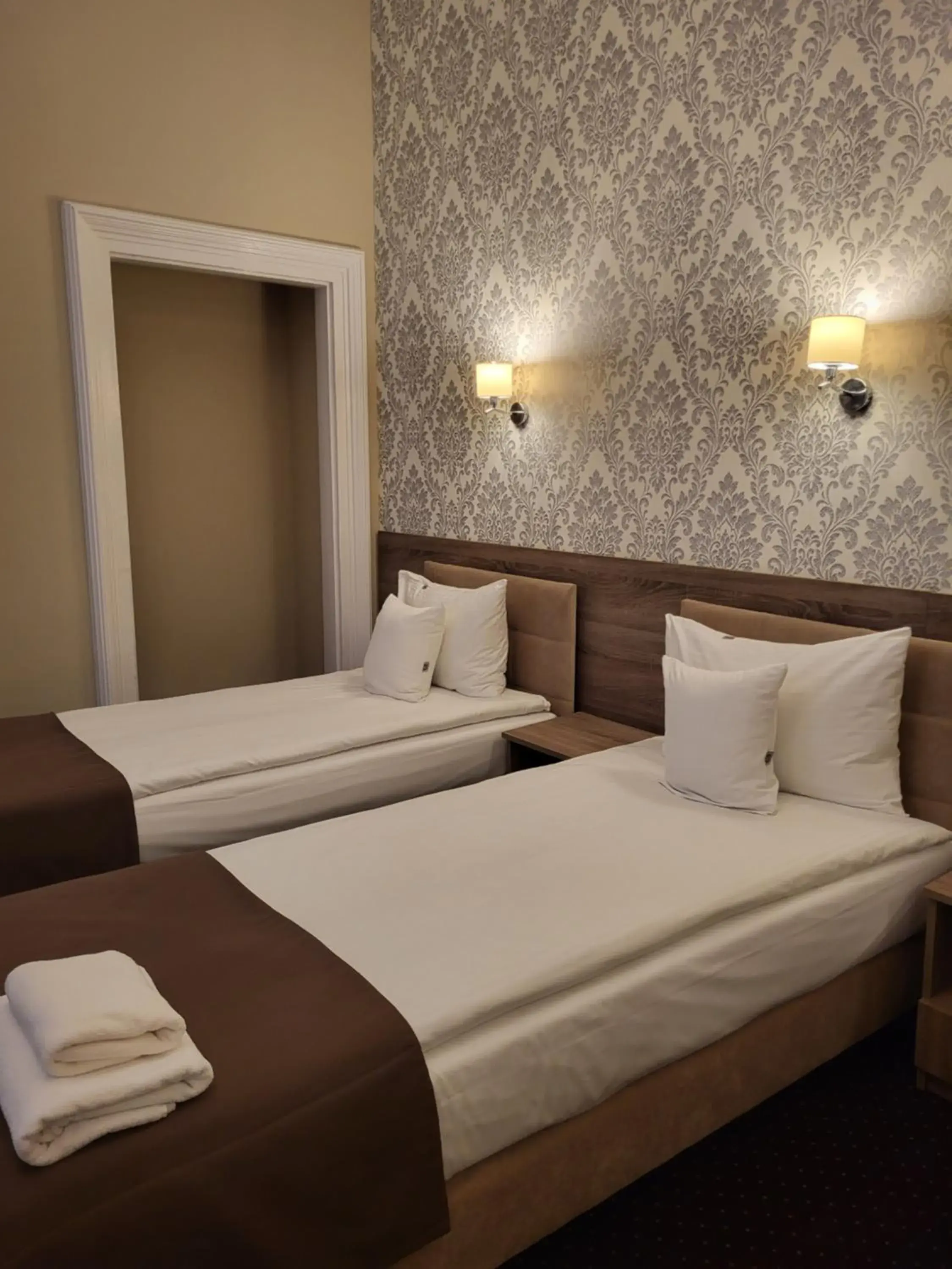 Bed in Hotel Maximum Bed in Hotel Maximum