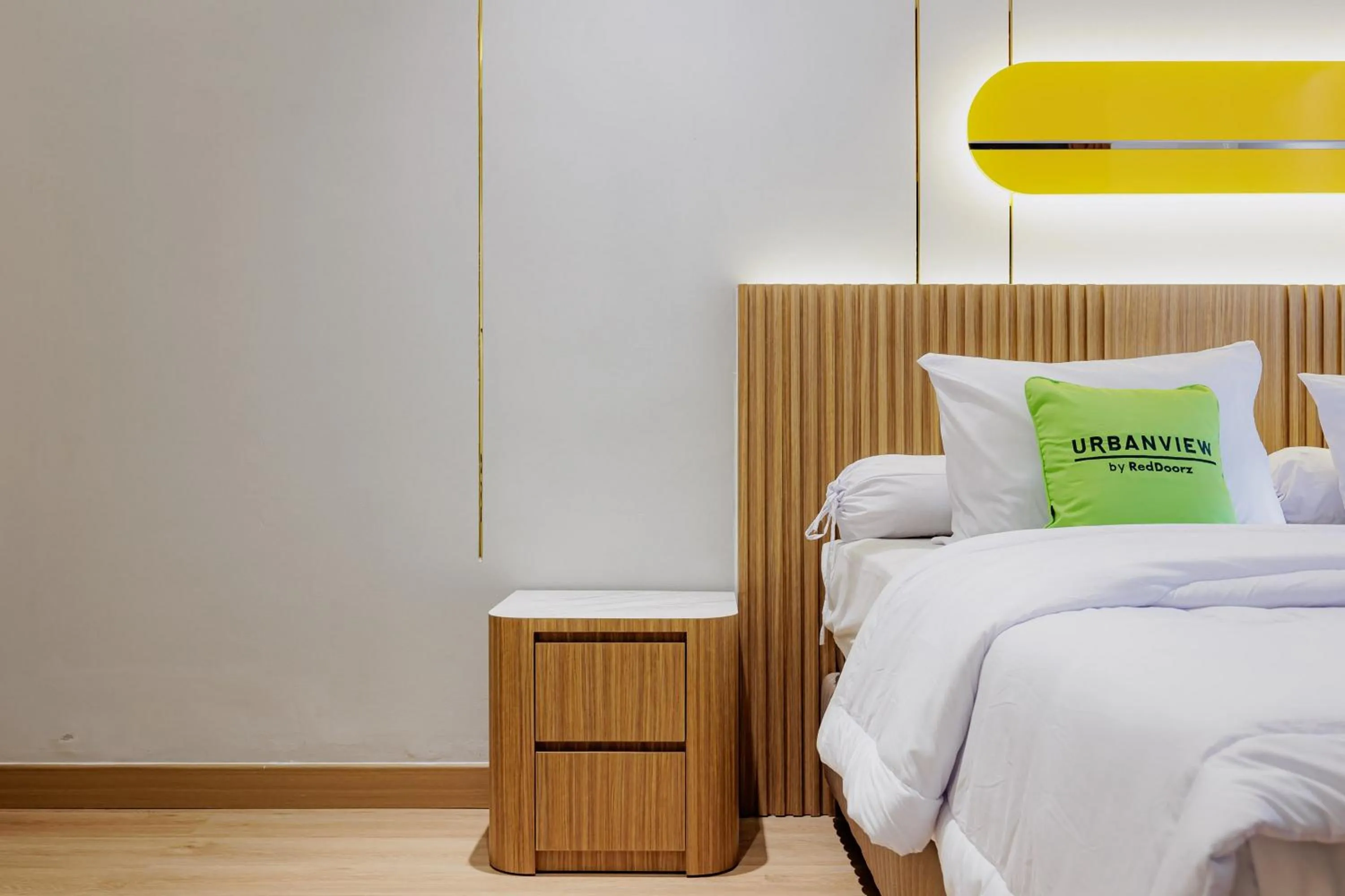 Bedroom, Bed in Urbanview Hotel Yampi TB Simatupang