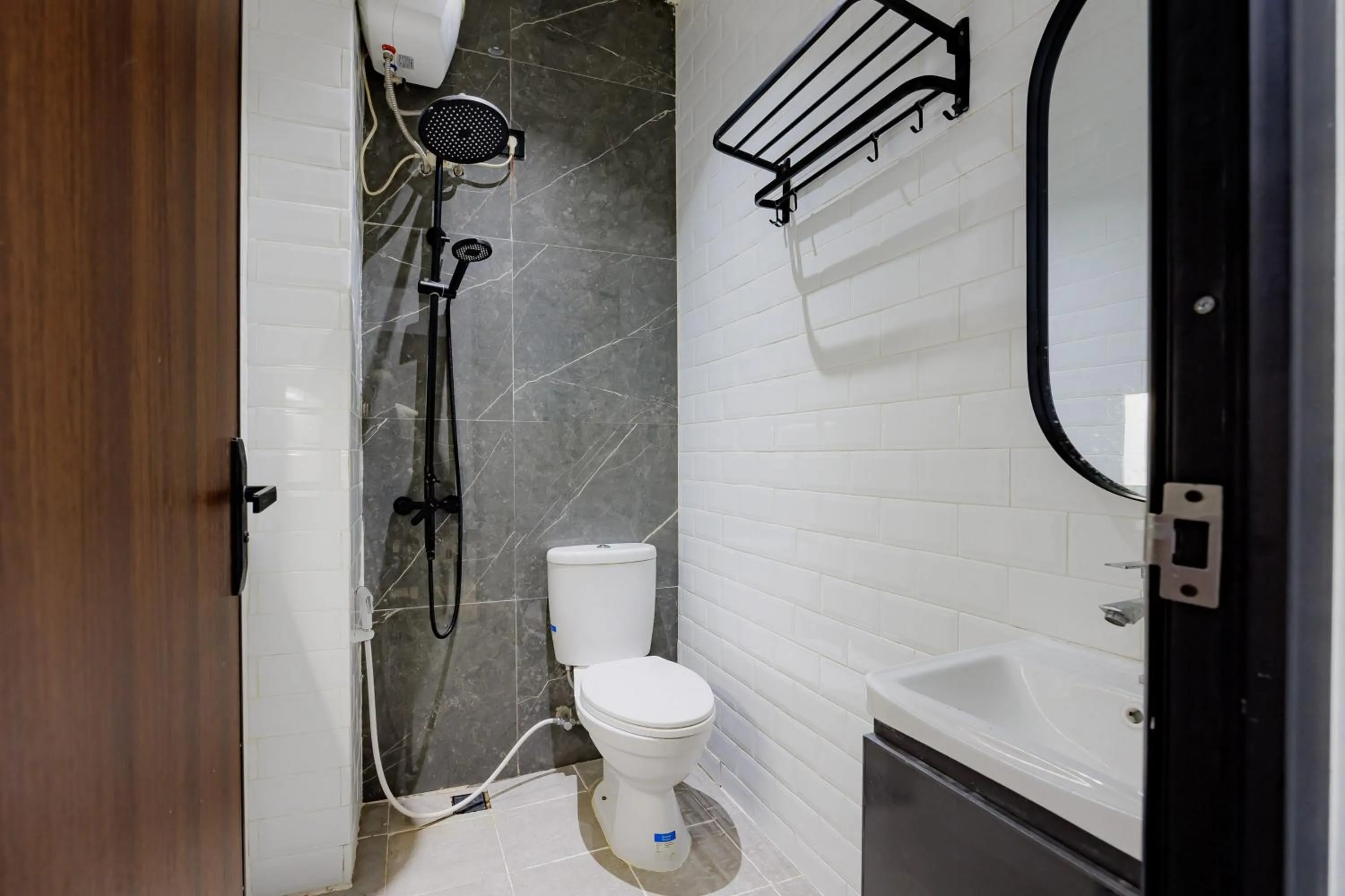 Bathroom in Urbanview Hotel Yampi TB Simatupang