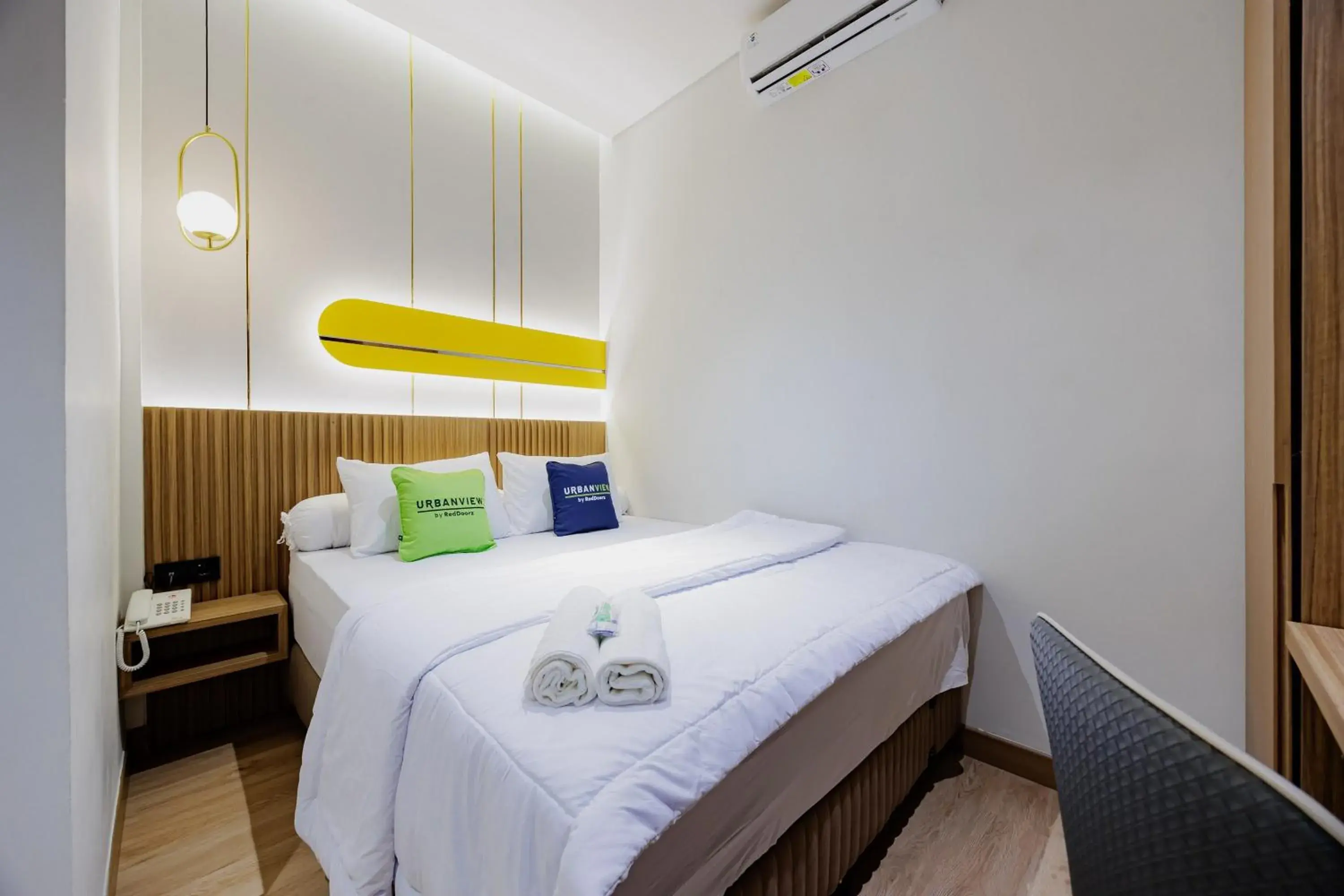 Urbanview Hotel Yampi TB Simatupang Urbanview Hotel Yampi TB Simatupang